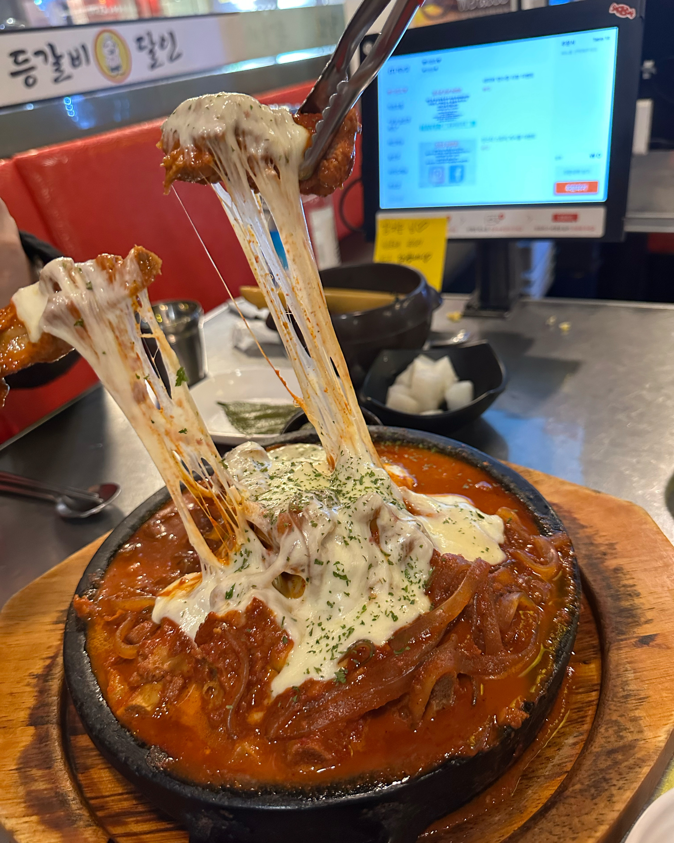 
천호역식당 등갈비달인 본점