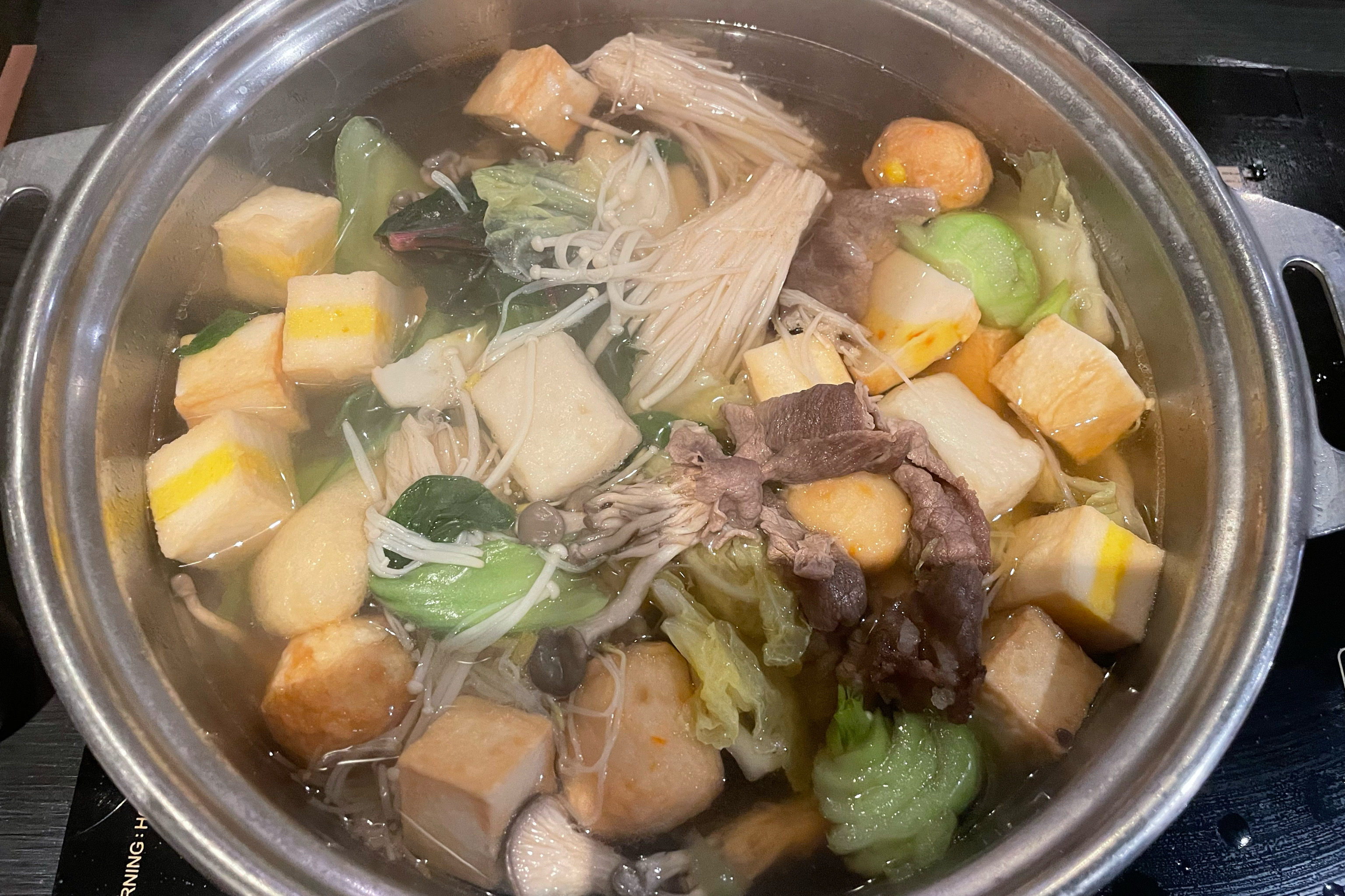 가성비 좋아요 맛있어요 늘 사람이 많은데 일욜 저녁시간엔 더 미어터지네요 맛있게 채소랑 고