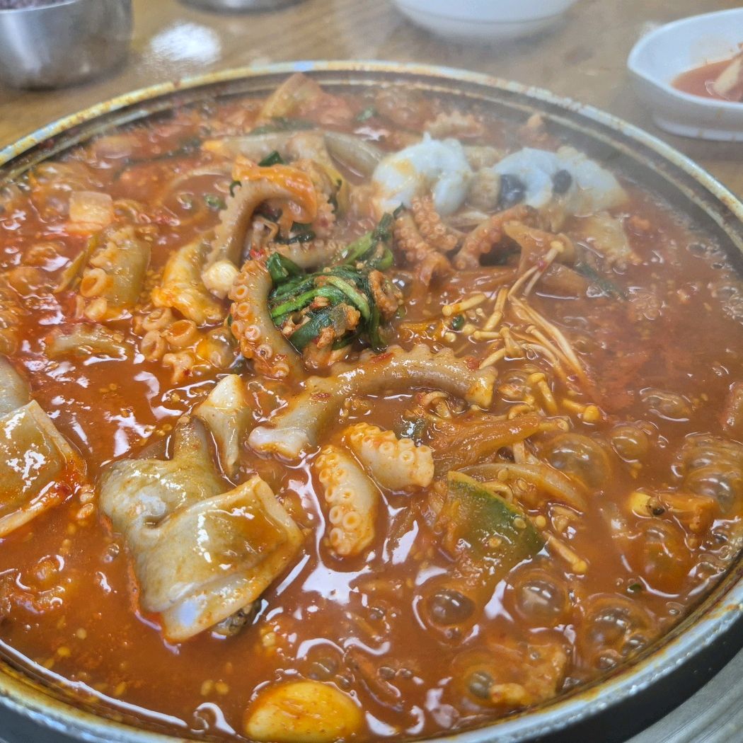[인천공항 맛집 빨간거짱구네 업무단지점] 직접 가본 로컬 리뷰