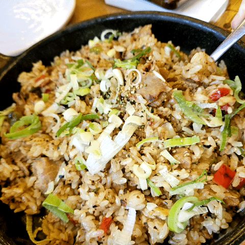 홍익돈까스 지인추천으로 가게된 곳이였는데 - 노은동 맛집 홍익돈까스 노은하기점