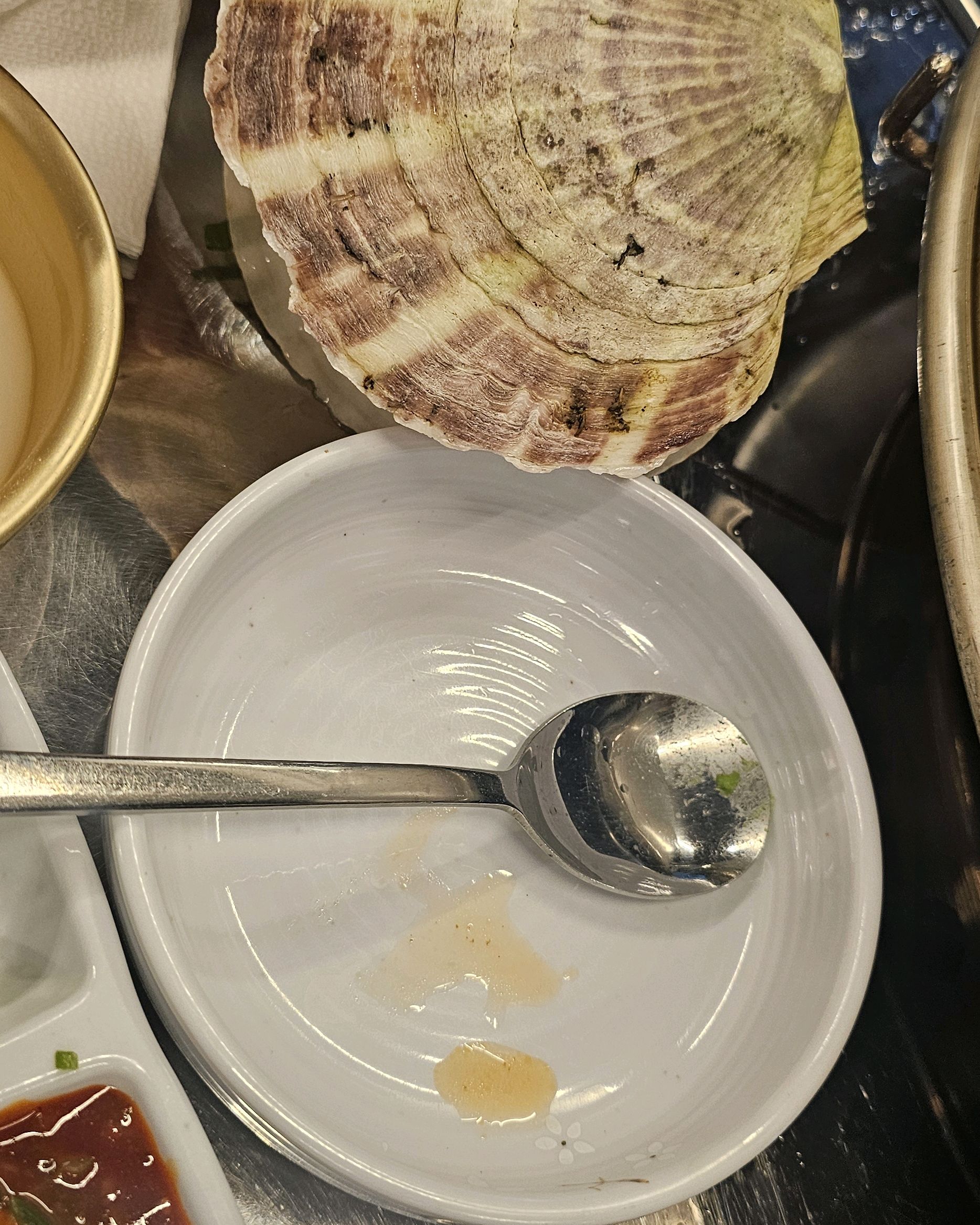  한국 서울 건대입구역 주변 전골 전문점 맛집 용왕조개