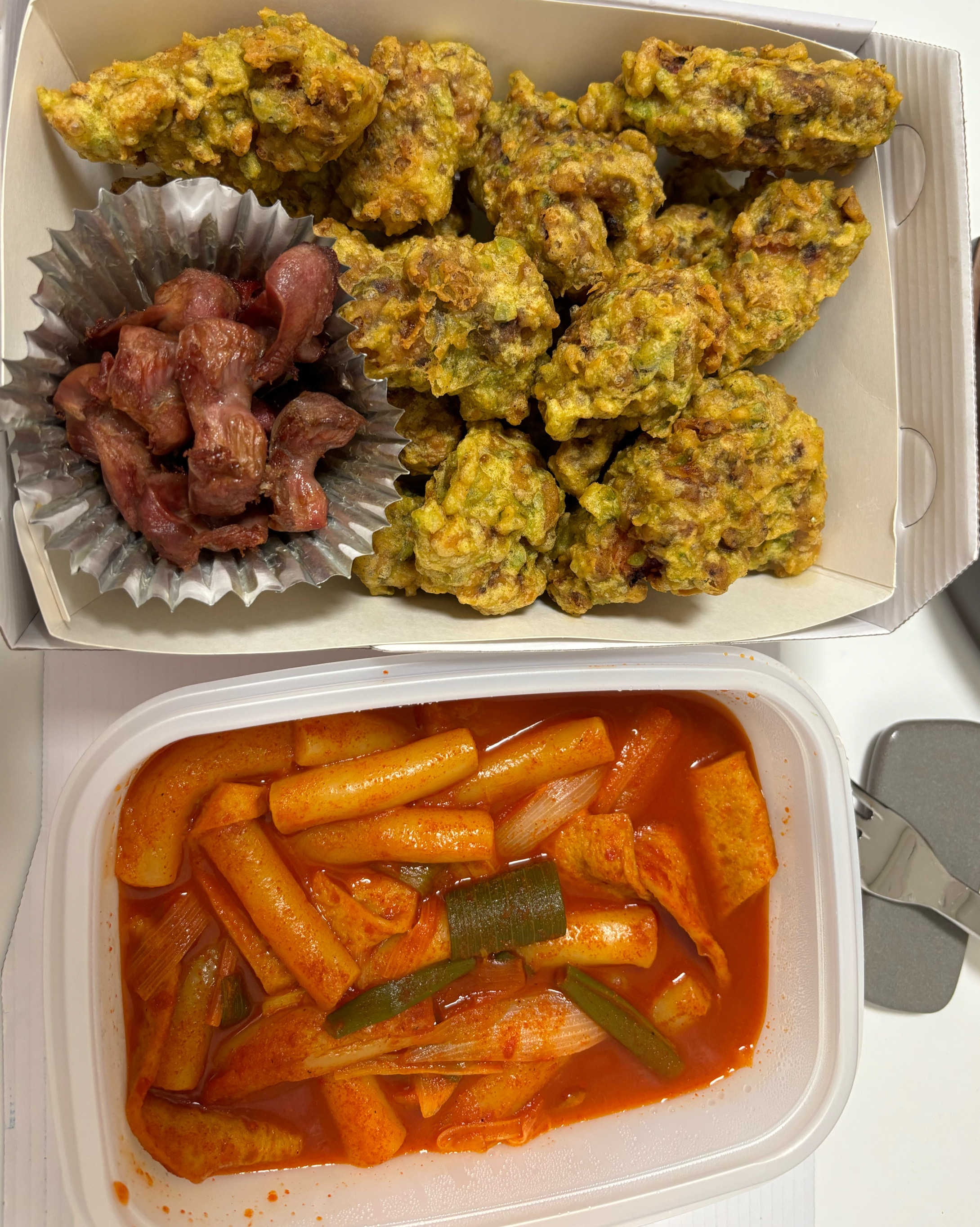  한국 서울 잠실역 주변 치킨 전문점 맛집 청 치킨 본점