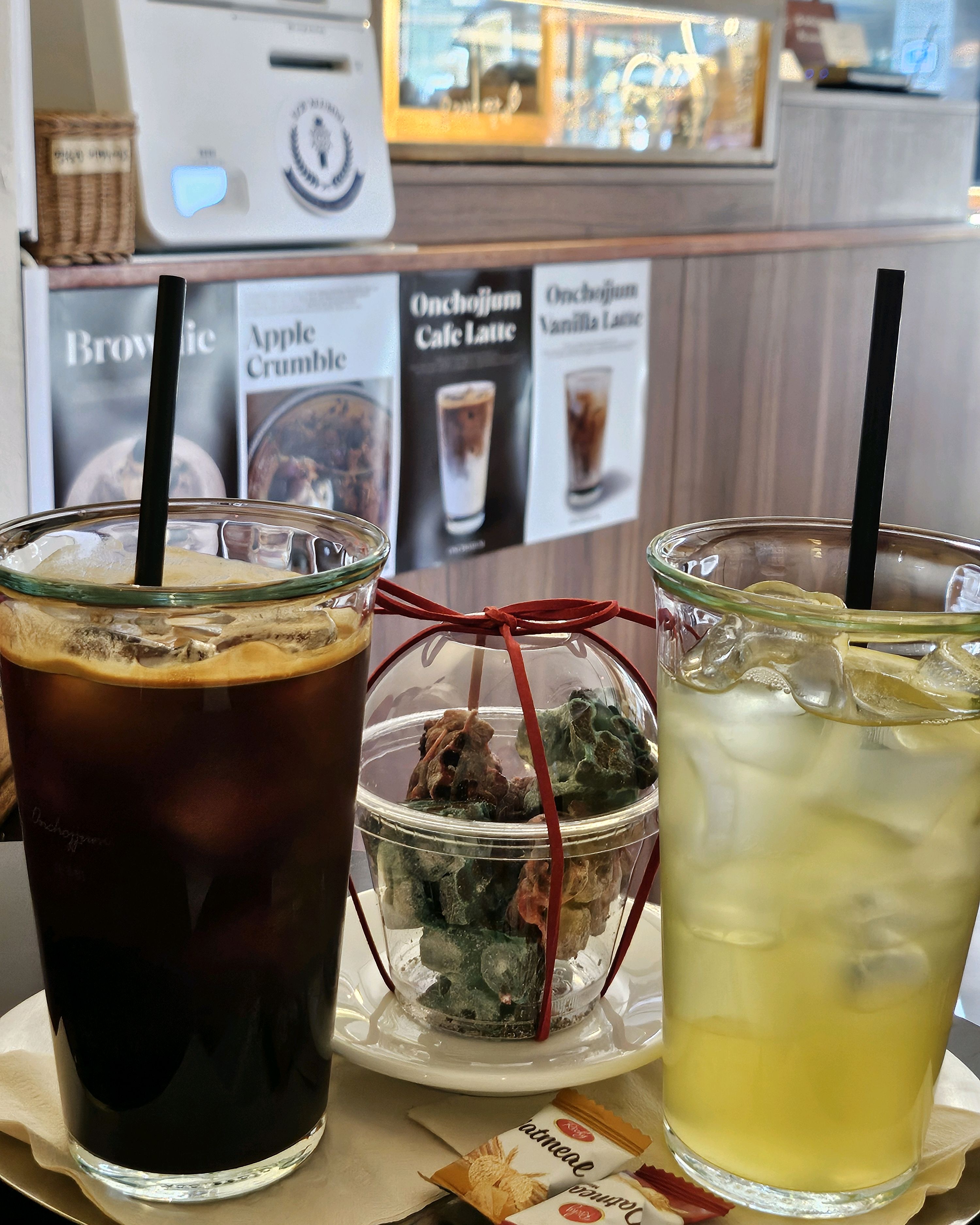 한국 서울 구로디지털단지역 주변 감성 디저트 카페 온초점