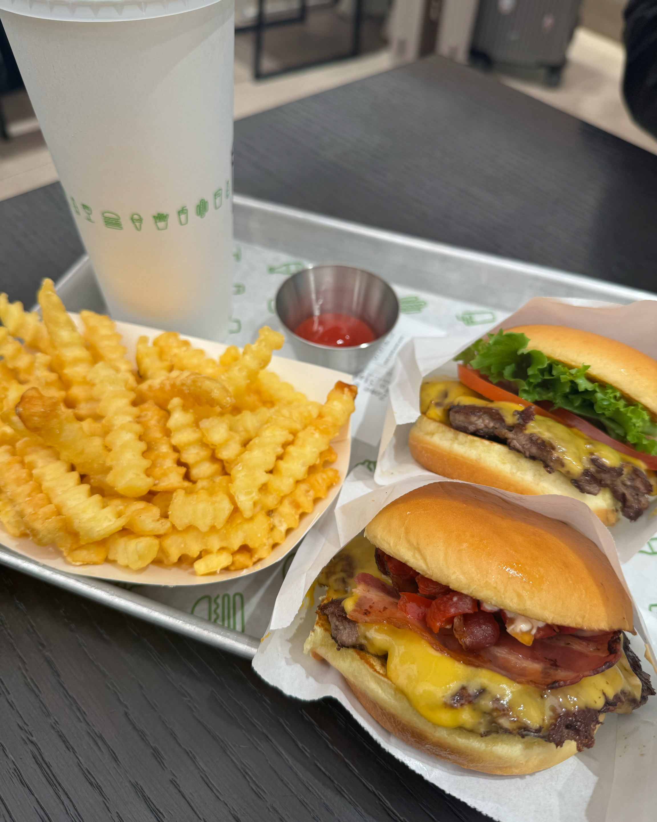 [인천공항 맛집 쉐이크쉑 인천공항 제1터미널점] 직접 가본 로컬 리뷰