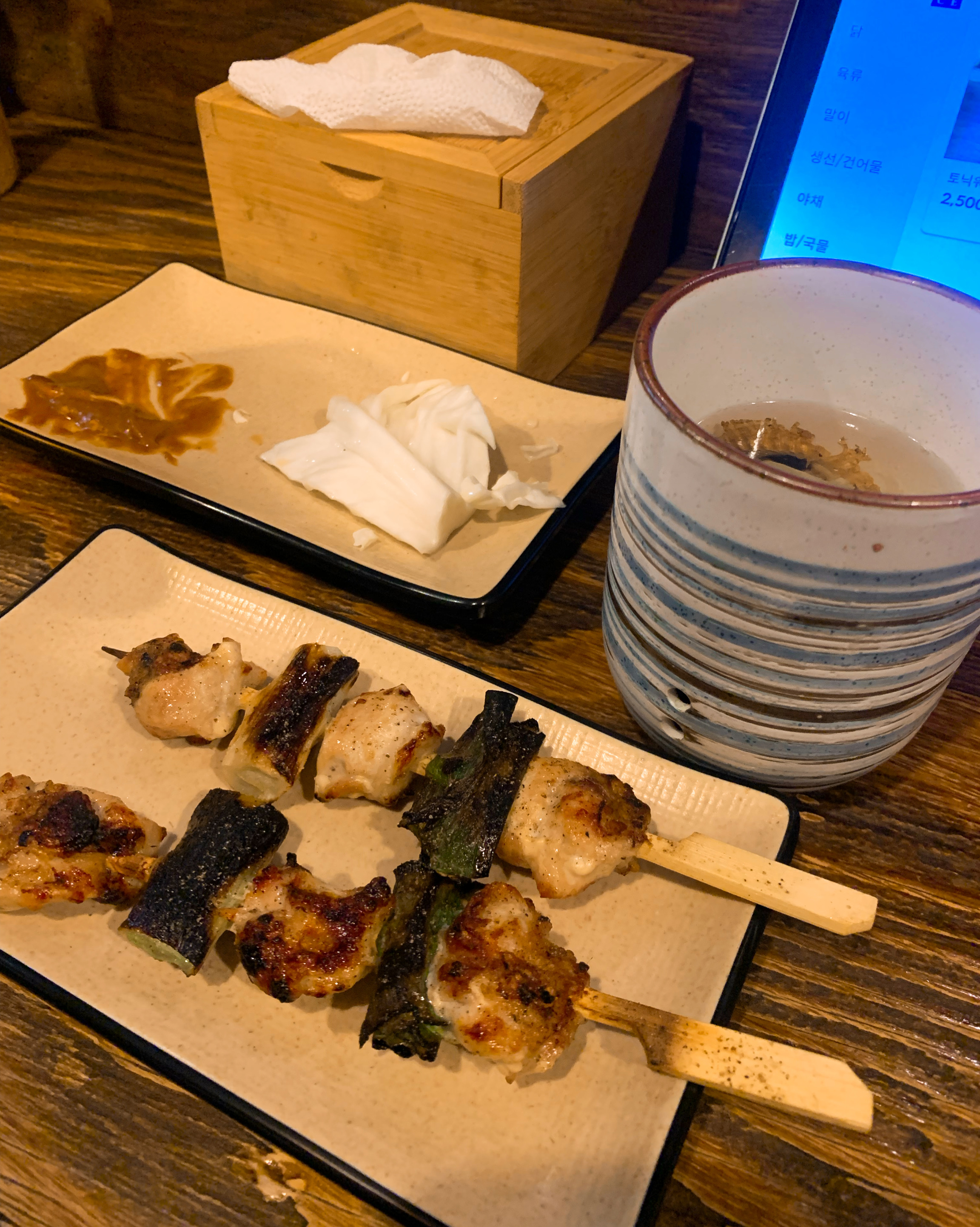 [경리단길 맛집 하츠토리] 직접 가본 로컬 리뷰
