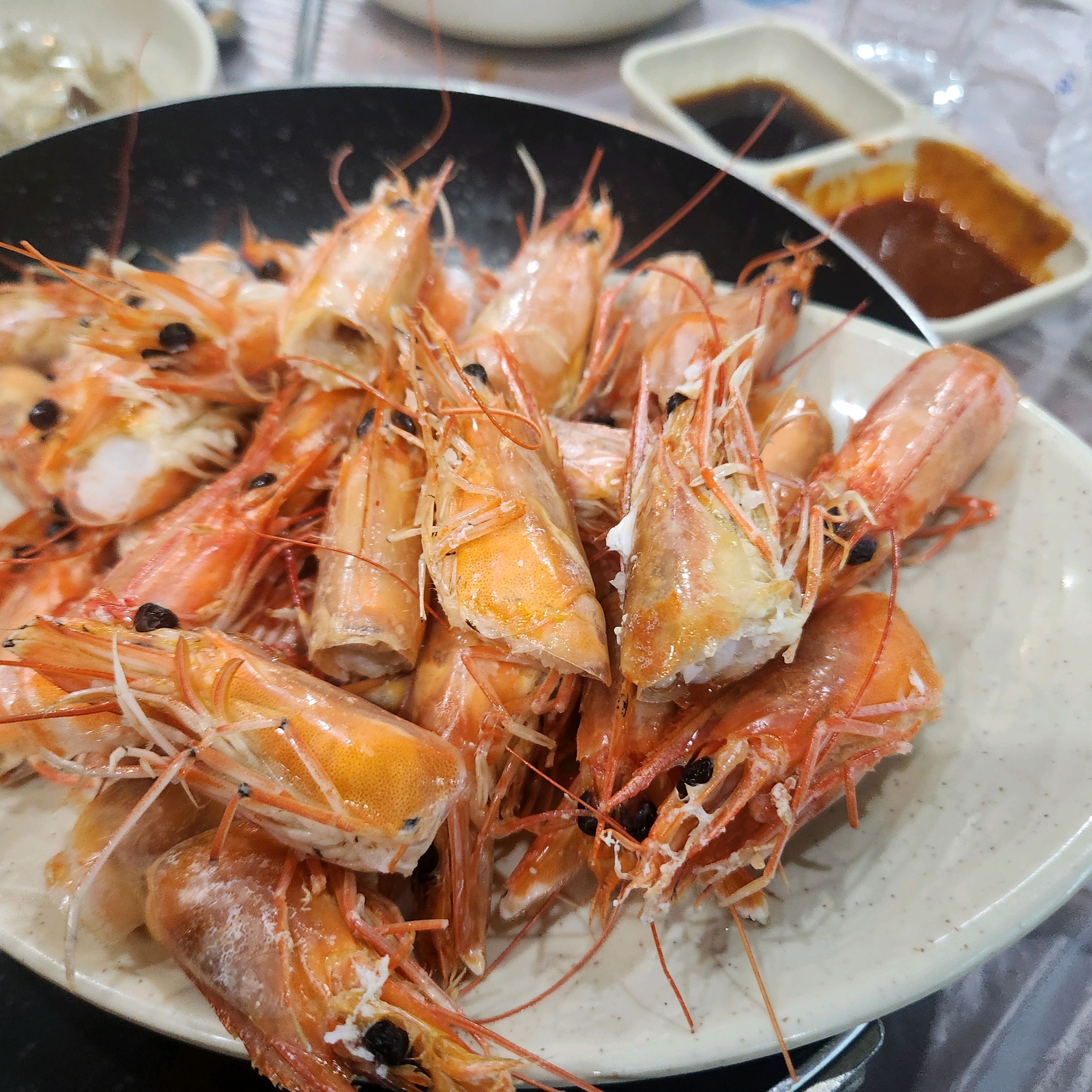 갈때마다 만족스러운... - 조개 주주총회회센타