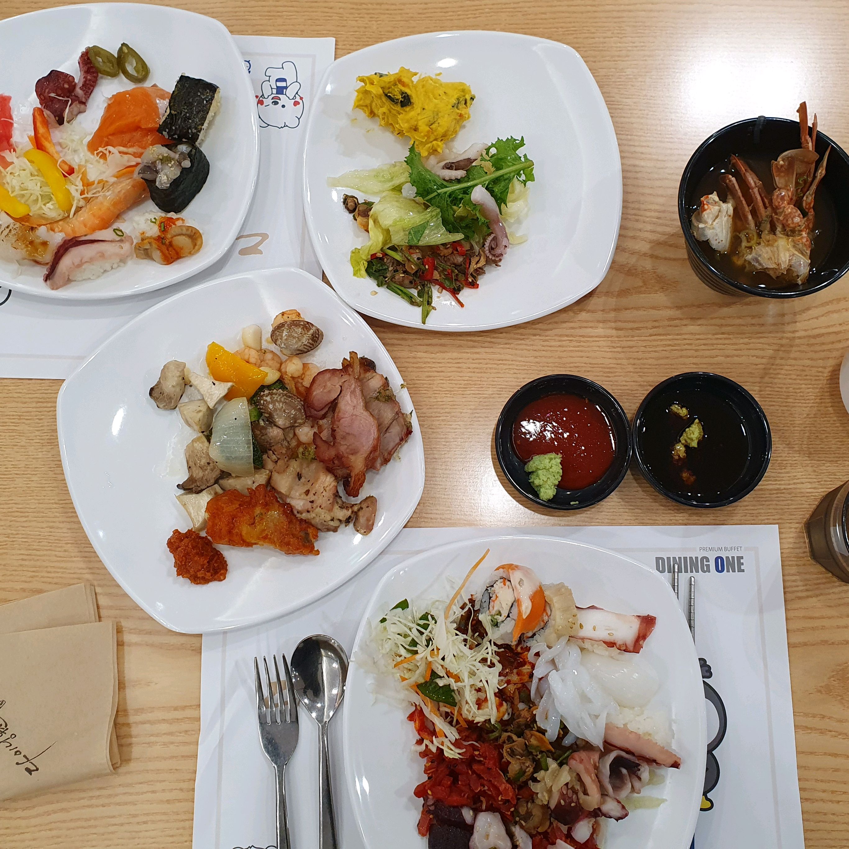 지인과 점심식사 맛있게 했어요. - 상동역 맛집 다이닝원 부천상동점
