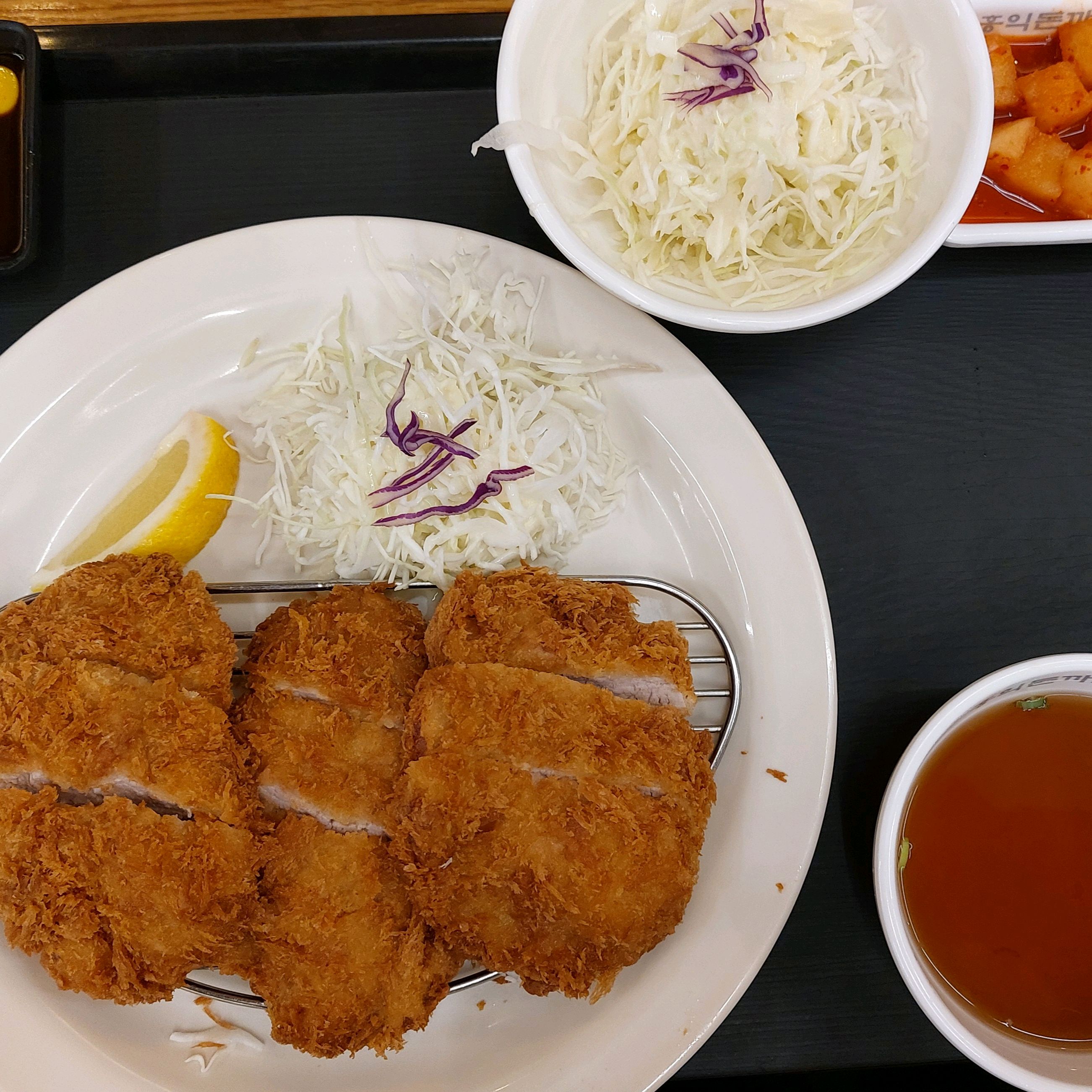 안심카츠. 12.500원 - 회기역 맛집 홍익돈까스 회기역점