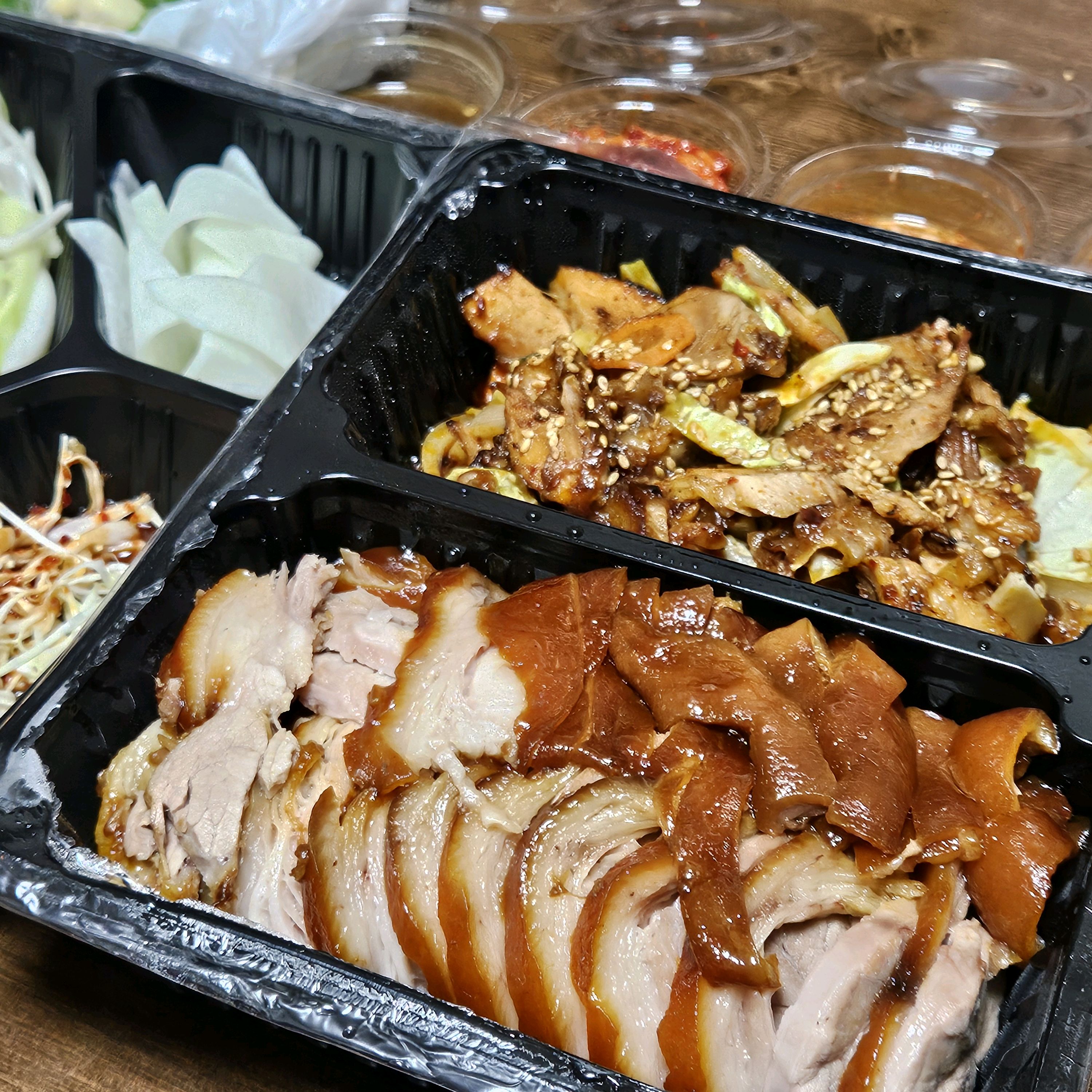 포장해서먹었는데 - 부산역 맛집 초량할매족발