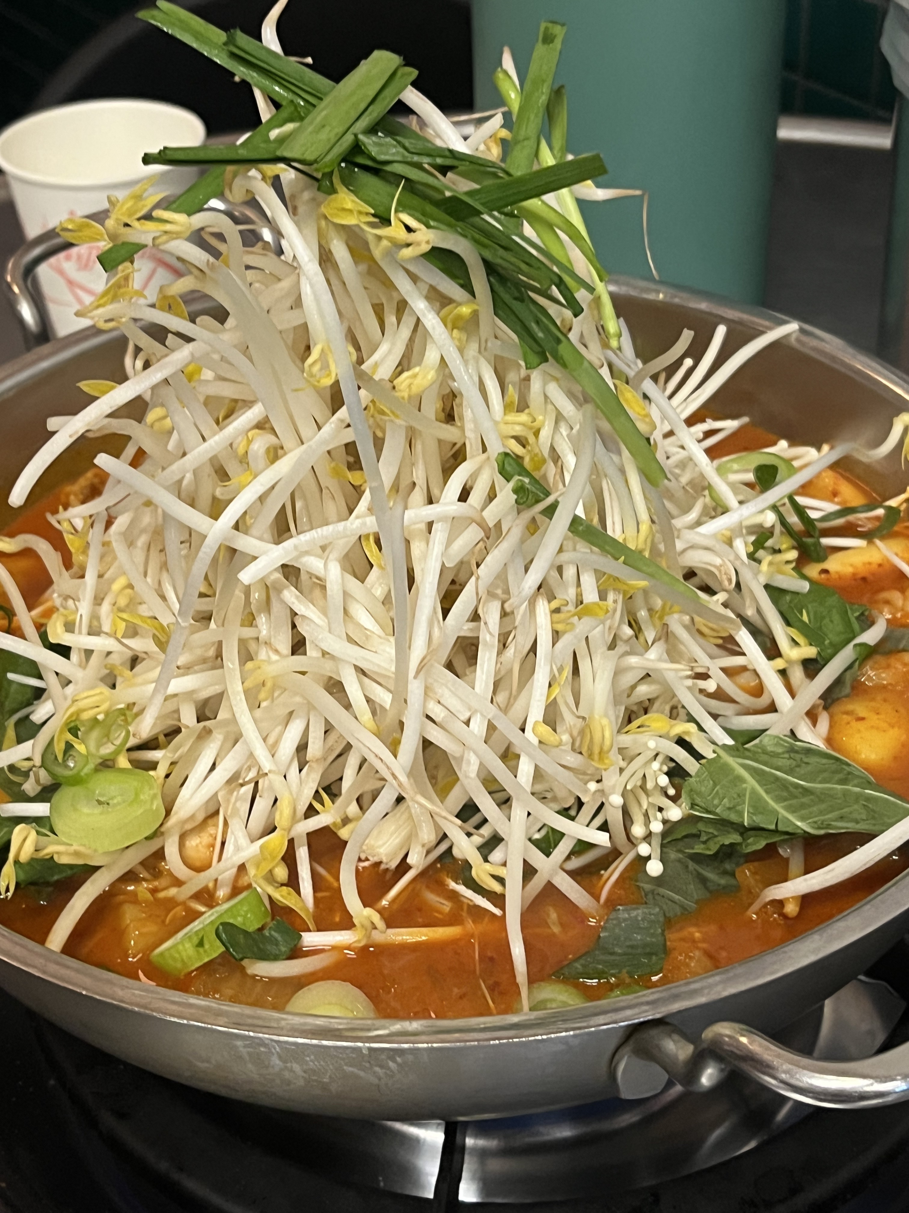  한국 서울 건대입구역 주변 전골 전문점 맛집 77년생 곱도리 전골식당