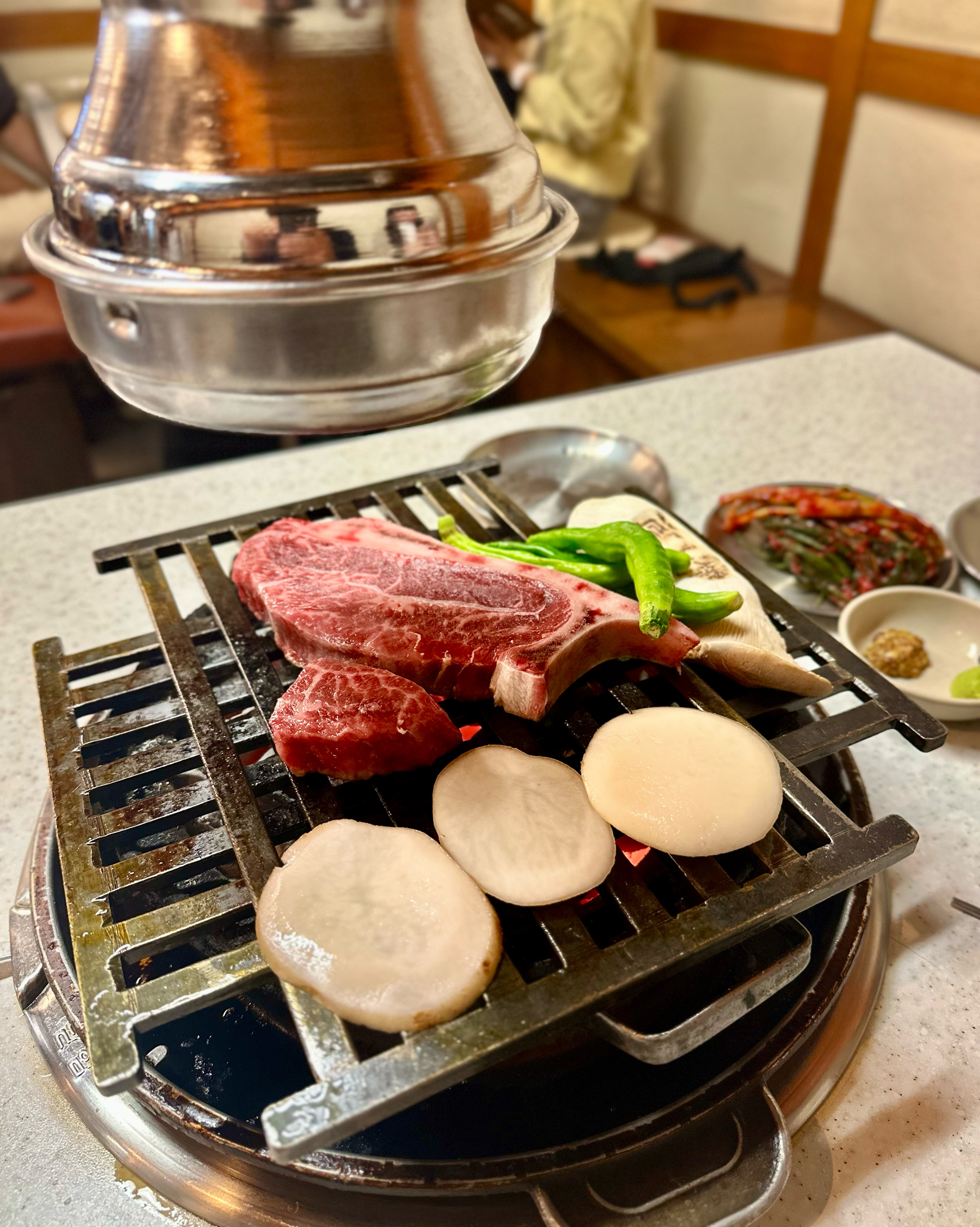 한국 서울 동대문역사문화공원역 주변 고기구이 전문점 백송 신당본점