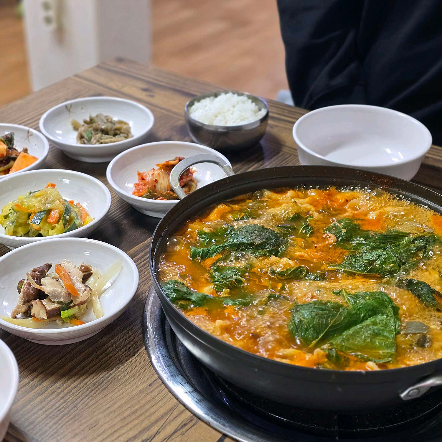 산밑에집 이미지
