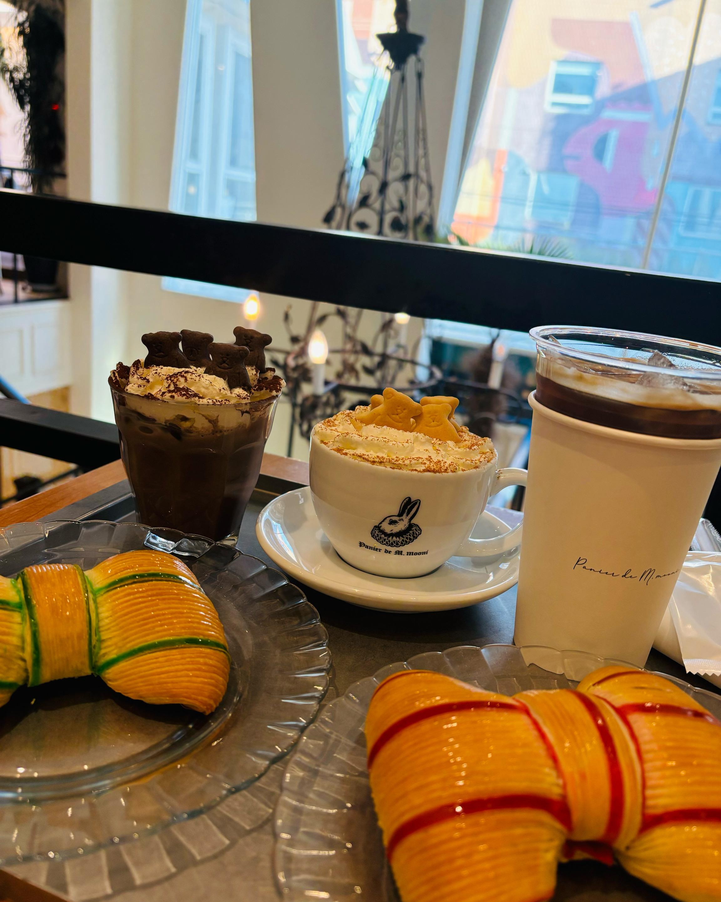 Panid Emmuni, an emotional dessert cafe near Apgujeong Station, Seoul, Korea