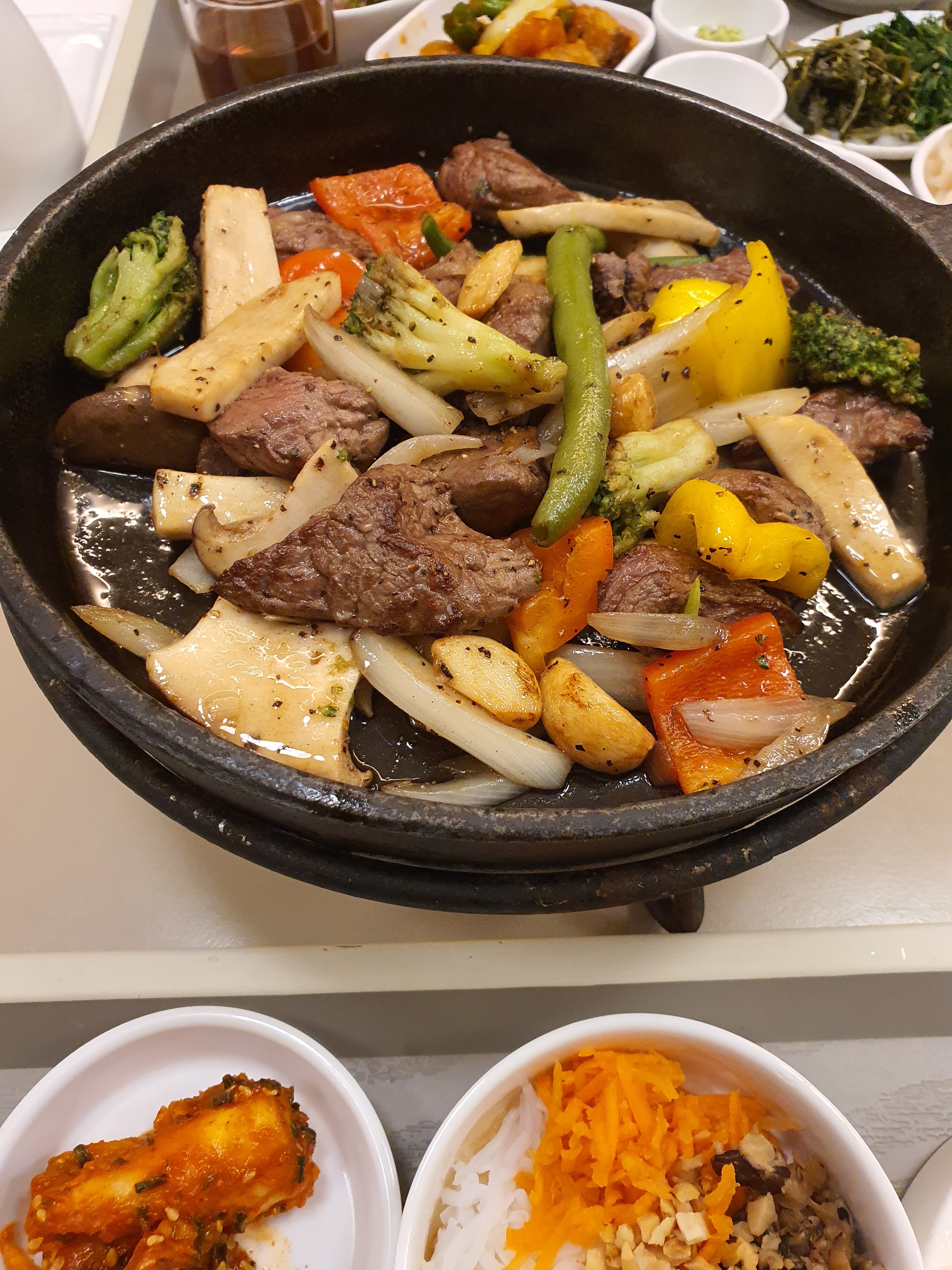 시어머니 칠순기념 가족식사를 위해 방문했어요. - 경포대 맛집 초당화
