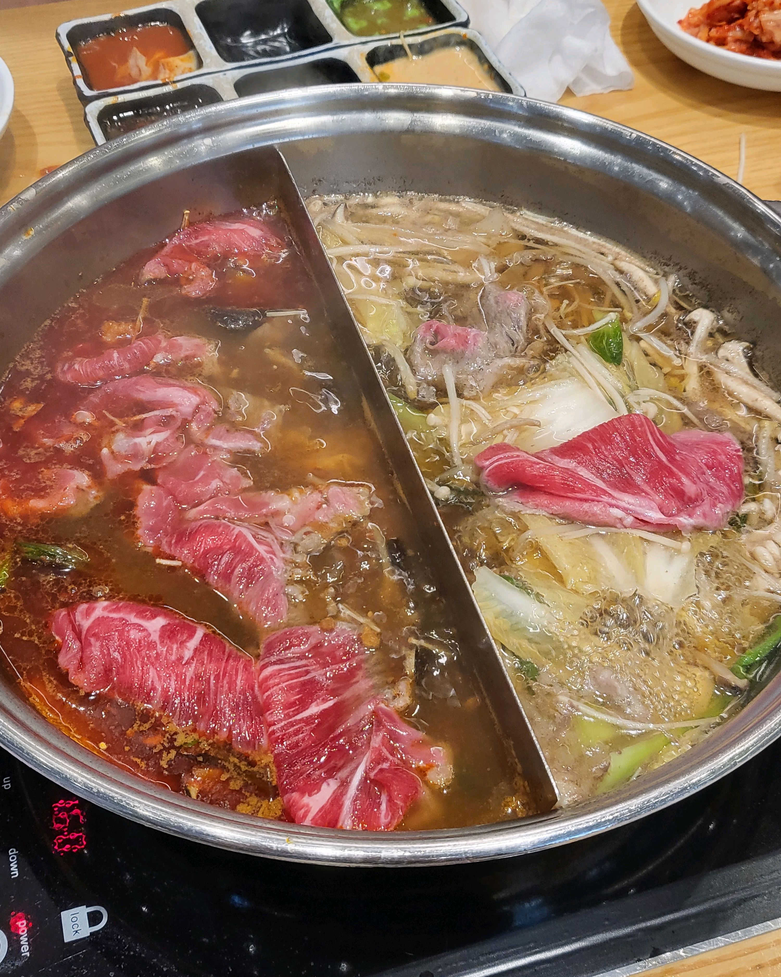 샤브샤브 맛있어요^^ - 경주 용황 맛집 샤브20 경주점