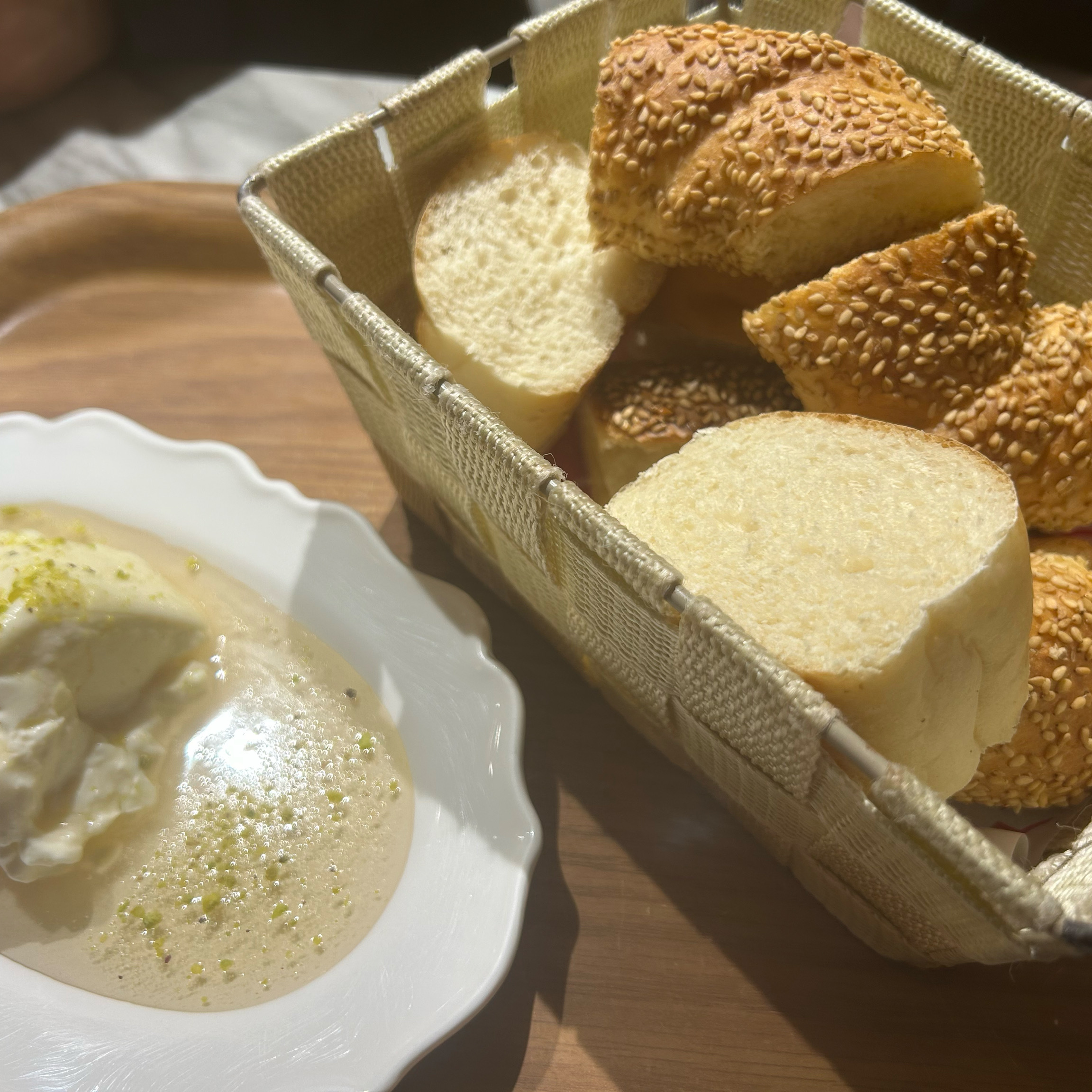 Kervan Bakery & Cafe, an emotional dessert cafe near Hangangjin Station, Seoul, Korea