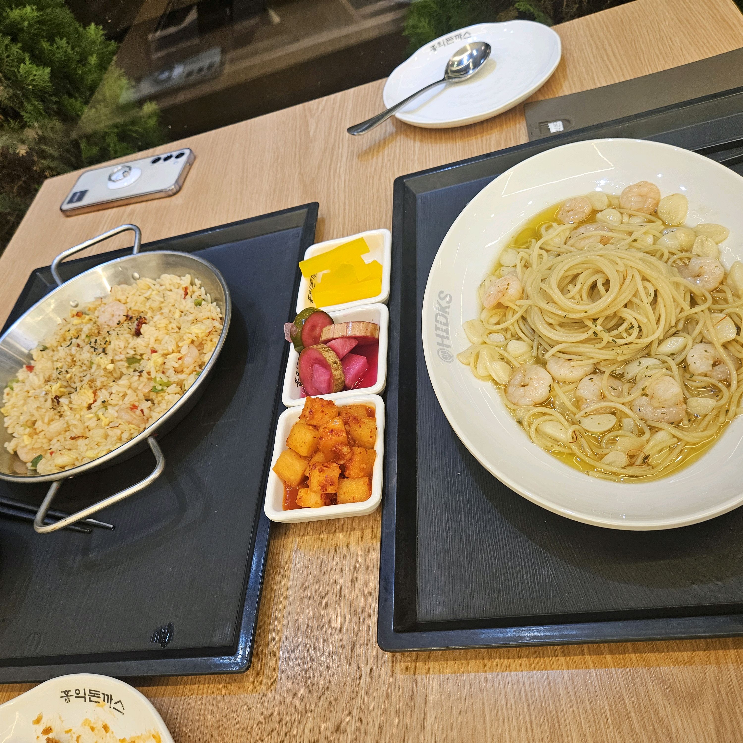 홍익 돈까스 정말 자주가는듯 - 전주 호성동 맛집 홍익돈까스 전주호성점