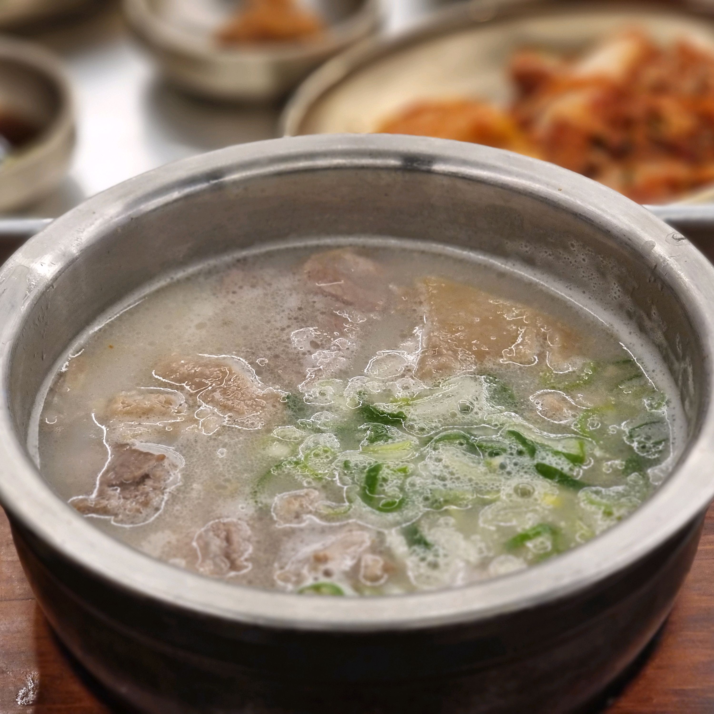 며칠전 방문했는데 맛있어서 또왔습니다. - 권선동 맛집 안녕돼지국밥 권선점