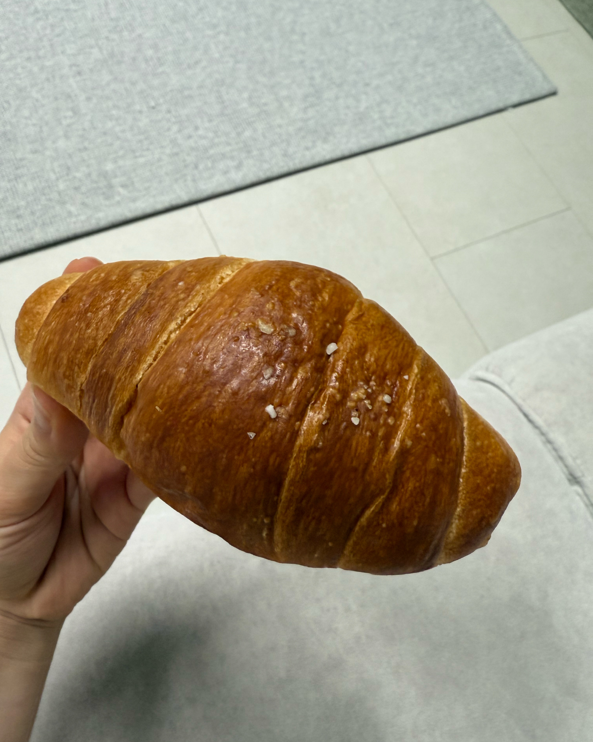 소금빵 넘 맛있어요! - 불당동 맛집 진스베이커리 천안점