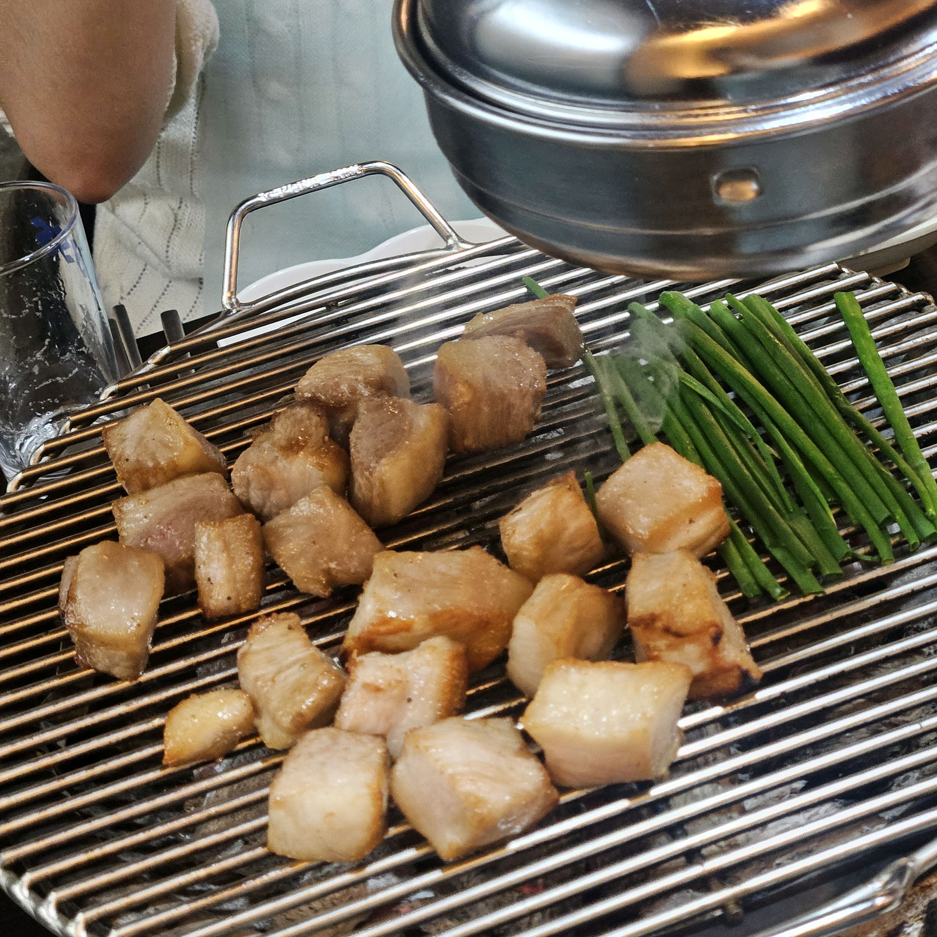 한국 서울 강남역 주변 한식 고기구이 맛집 다몽집 신논현본점