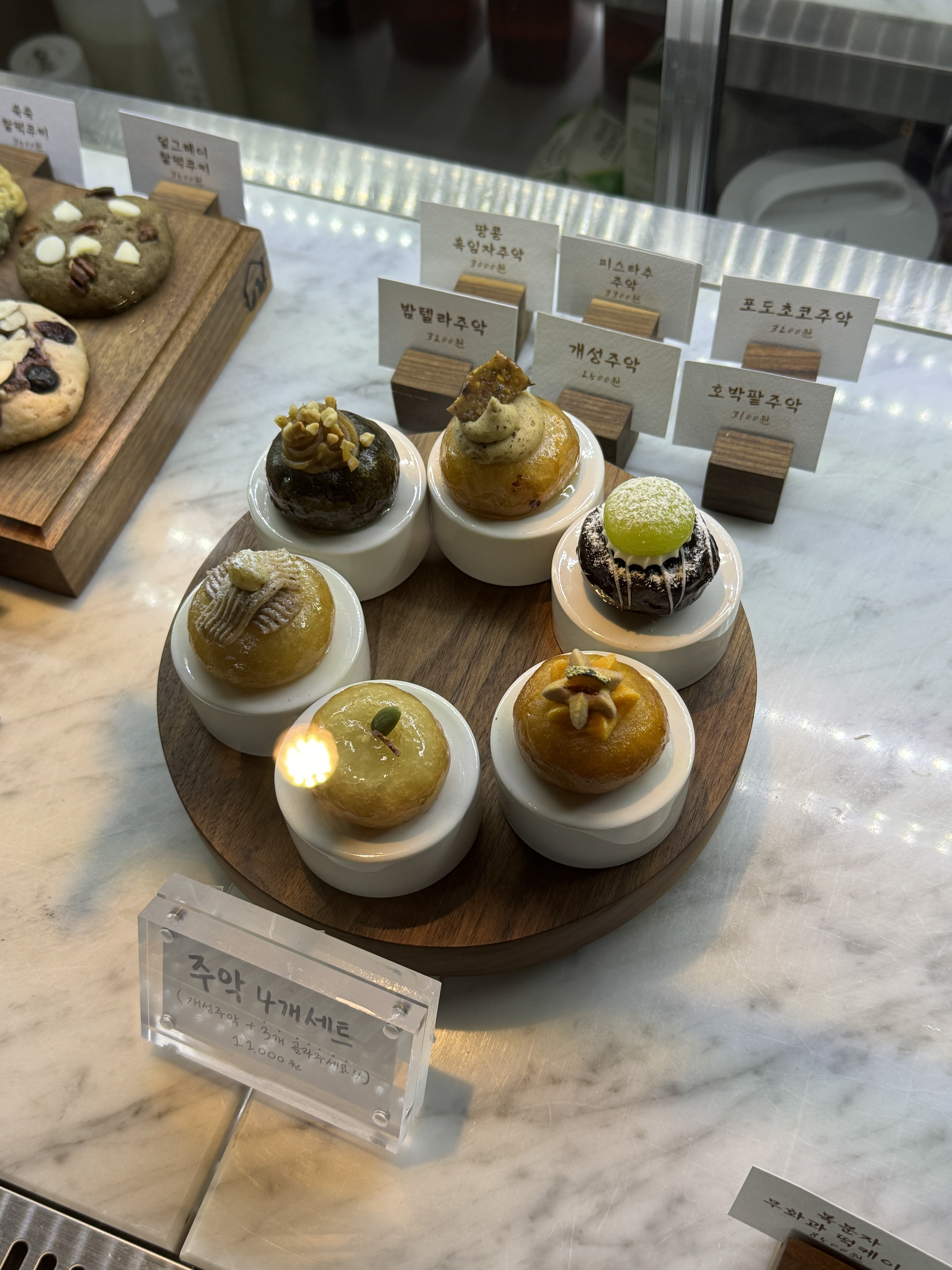 Korean traditional dessert cafe near Sinnonhyeon Station, Seoul, Korea