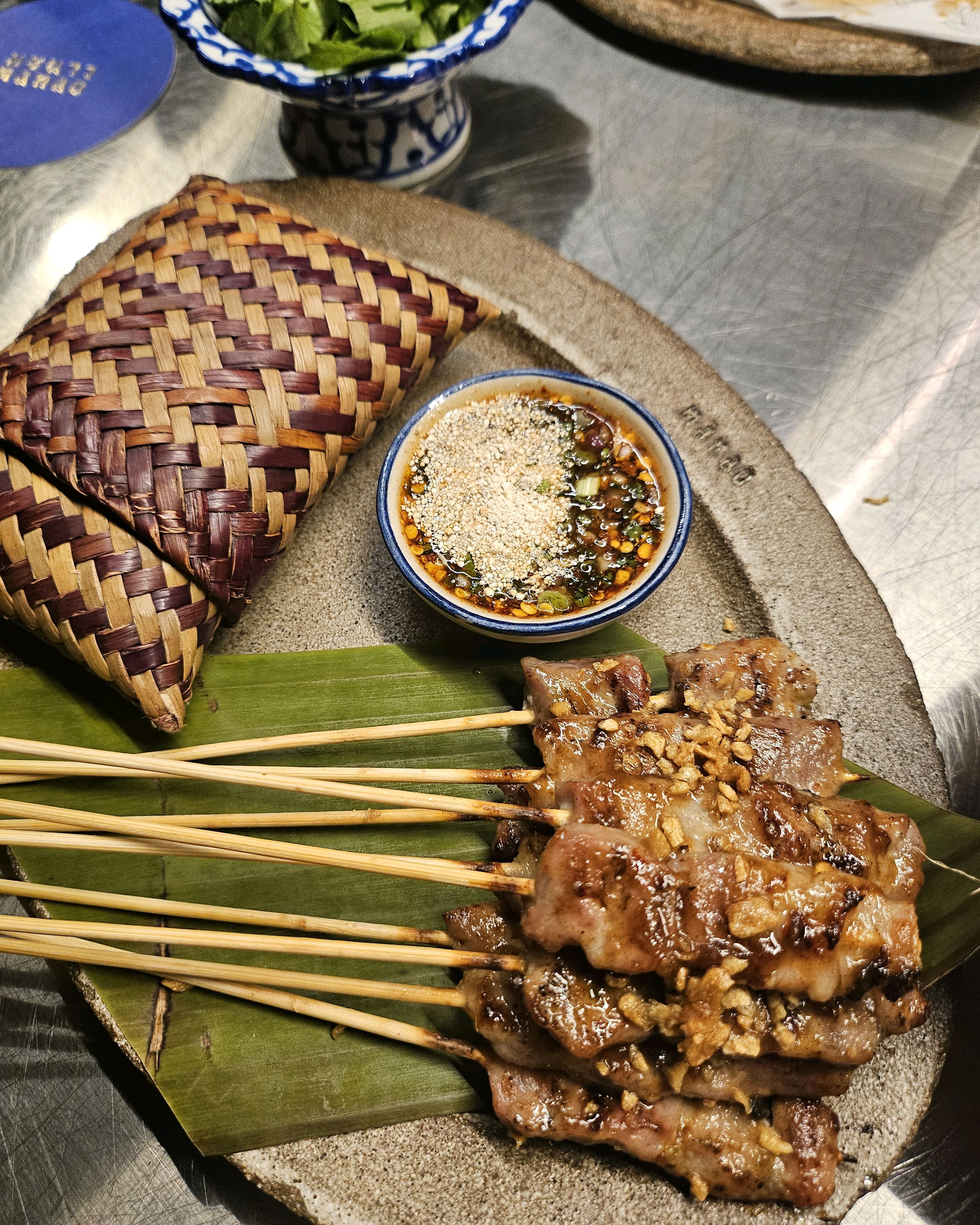  한국 서울 이태원역 주변 길거리 음식 맛집 마나오