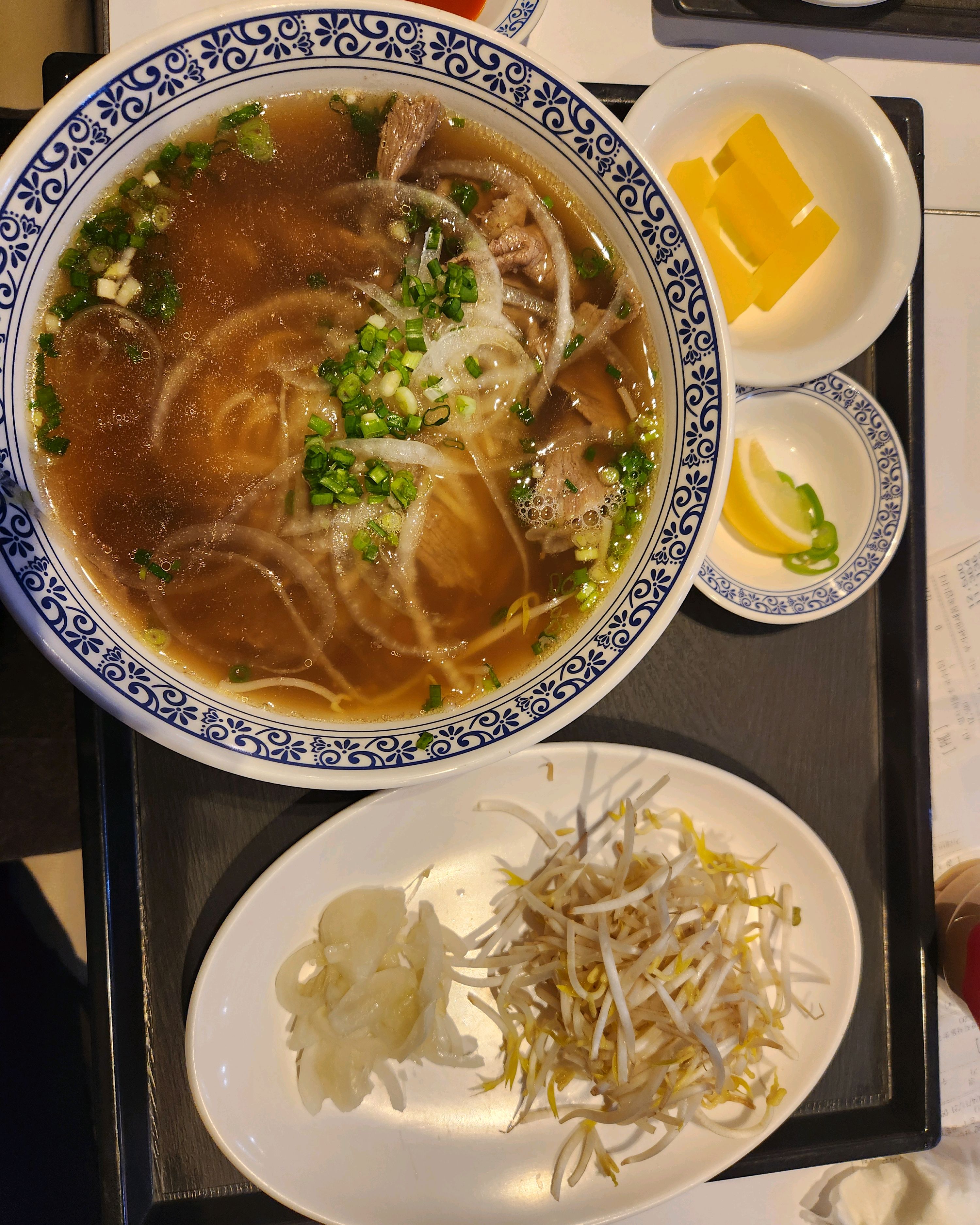 [인천공항 맛집 푸드엠파이어 인천공항제1여객터미널 동편1점] 직접 가본 로컬 리뷰