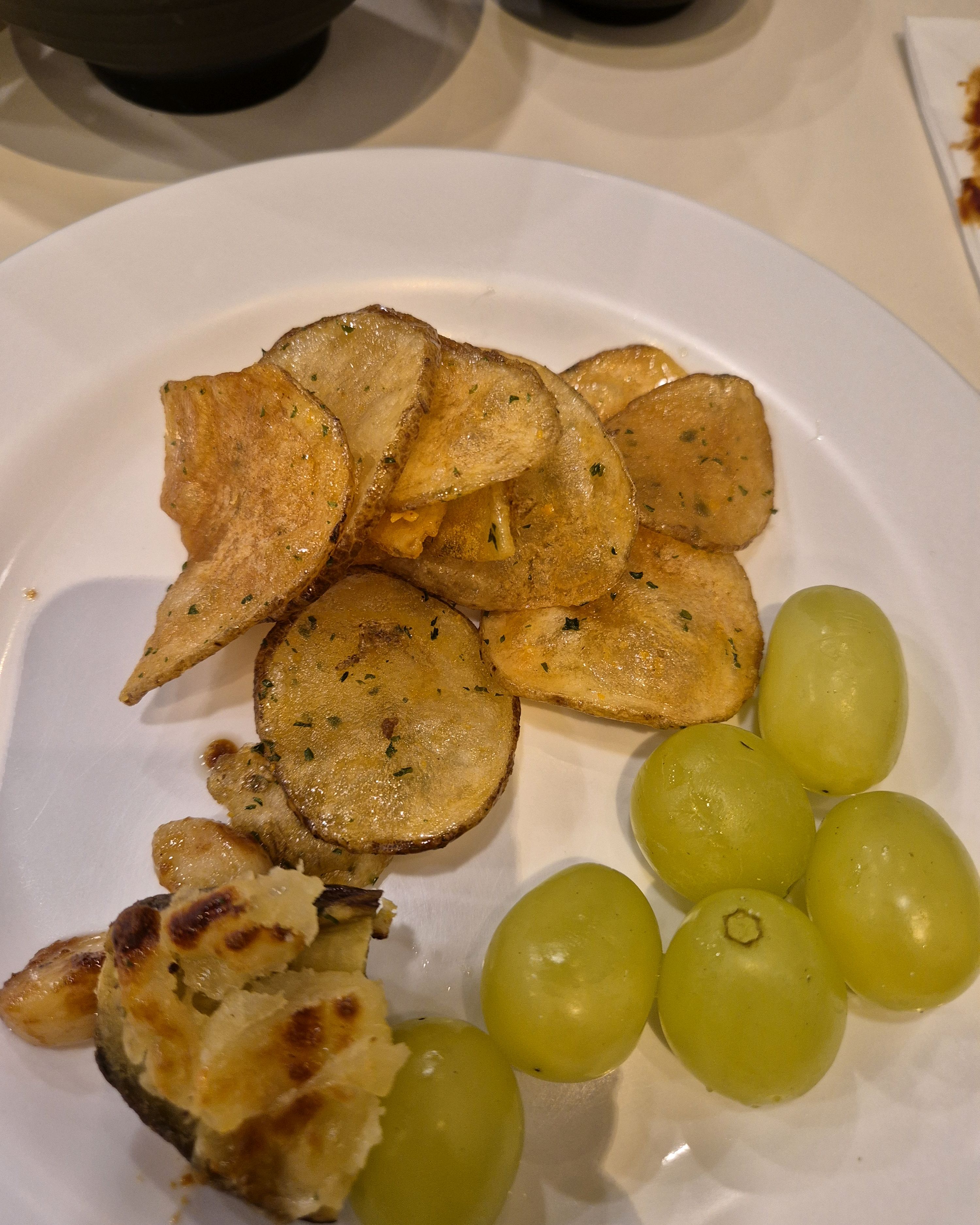 가성비 짱 이예요 음식도 맛있고 다양하네요 이가격에 부페가기 힘든데 넘 잘먹었습니다~~