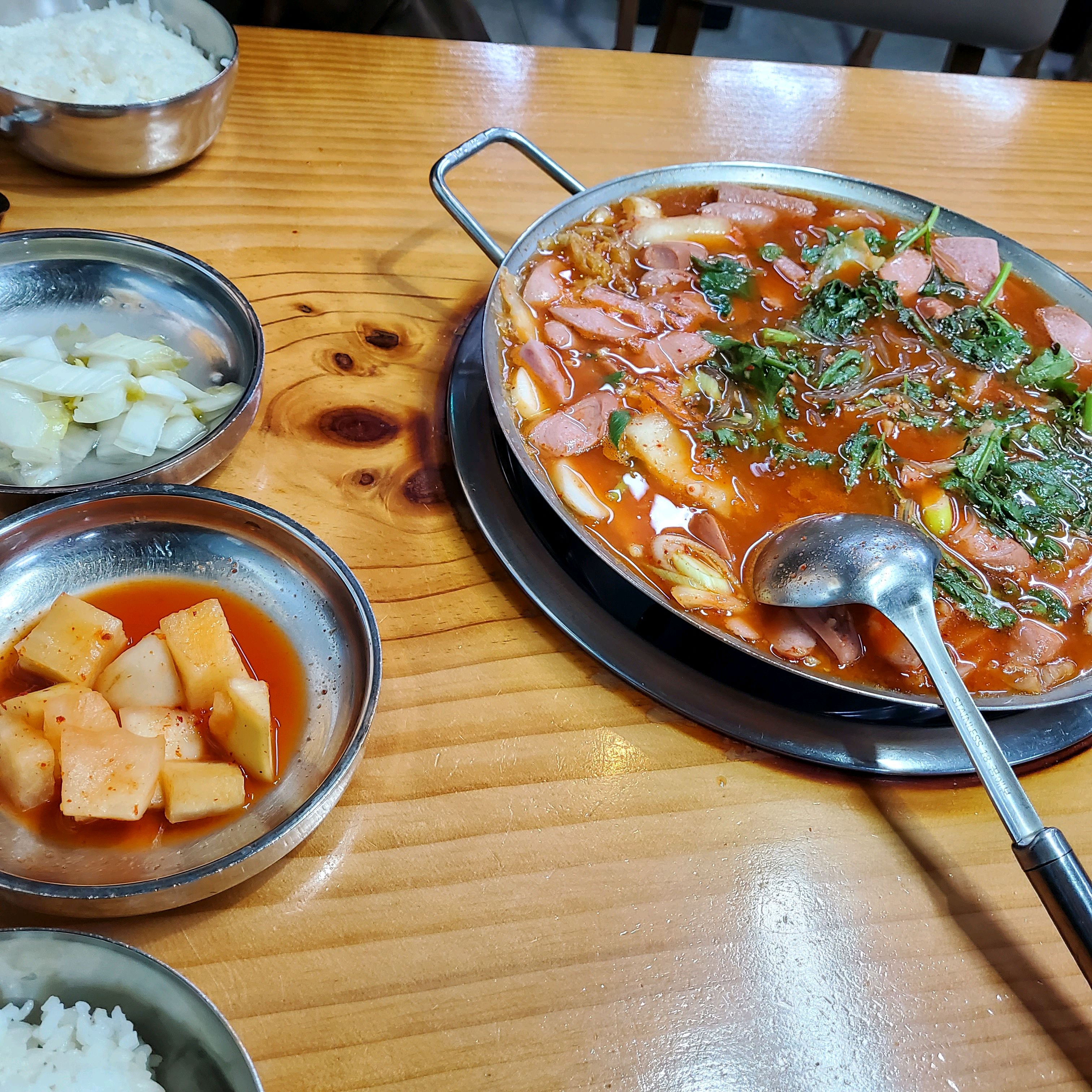  동두천역 맛집 유정부대찌개