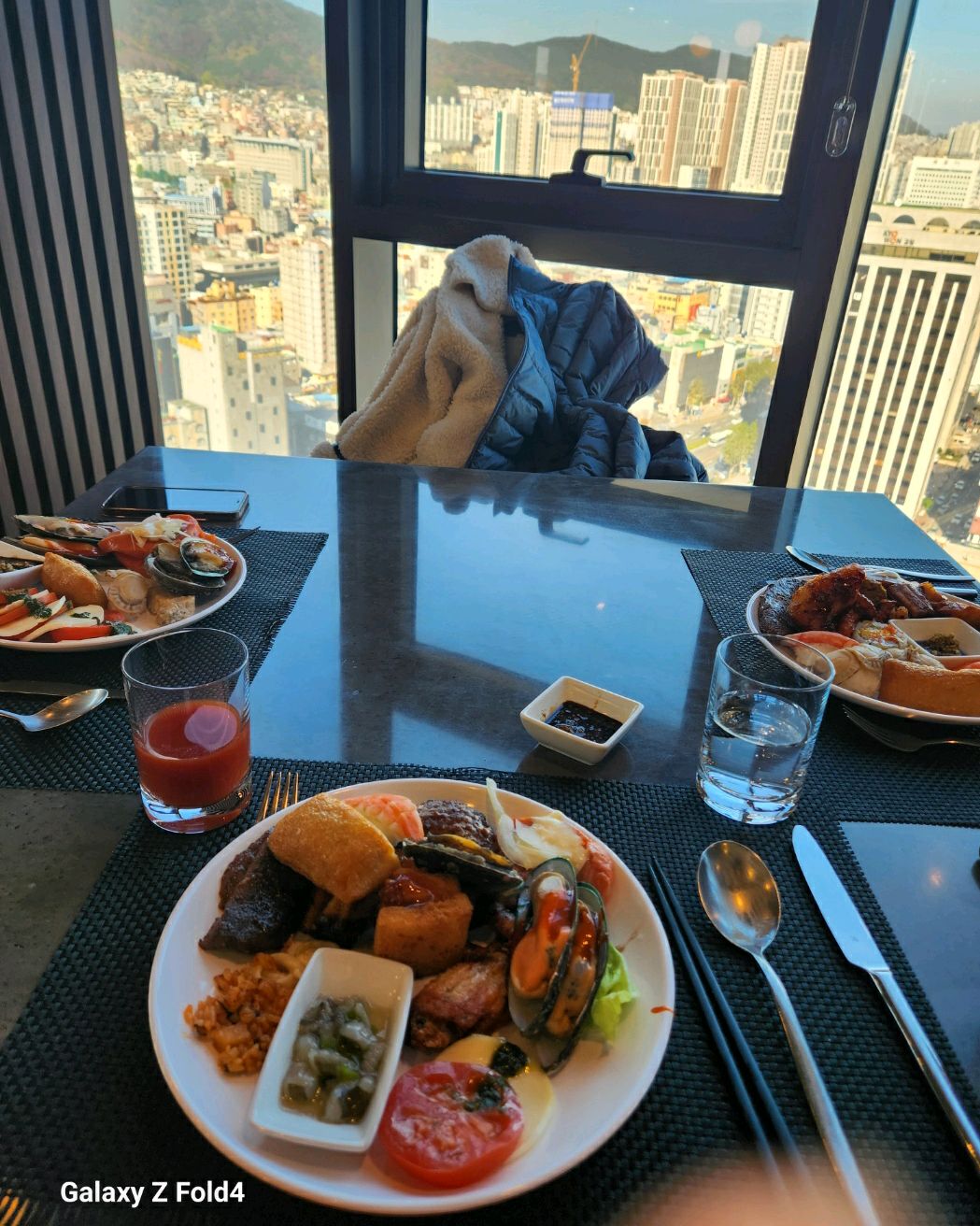 [부산역 맛집 라마다 앙코르 부산역 호텔 얼라이브] 직접 가본 로컬 리뷰