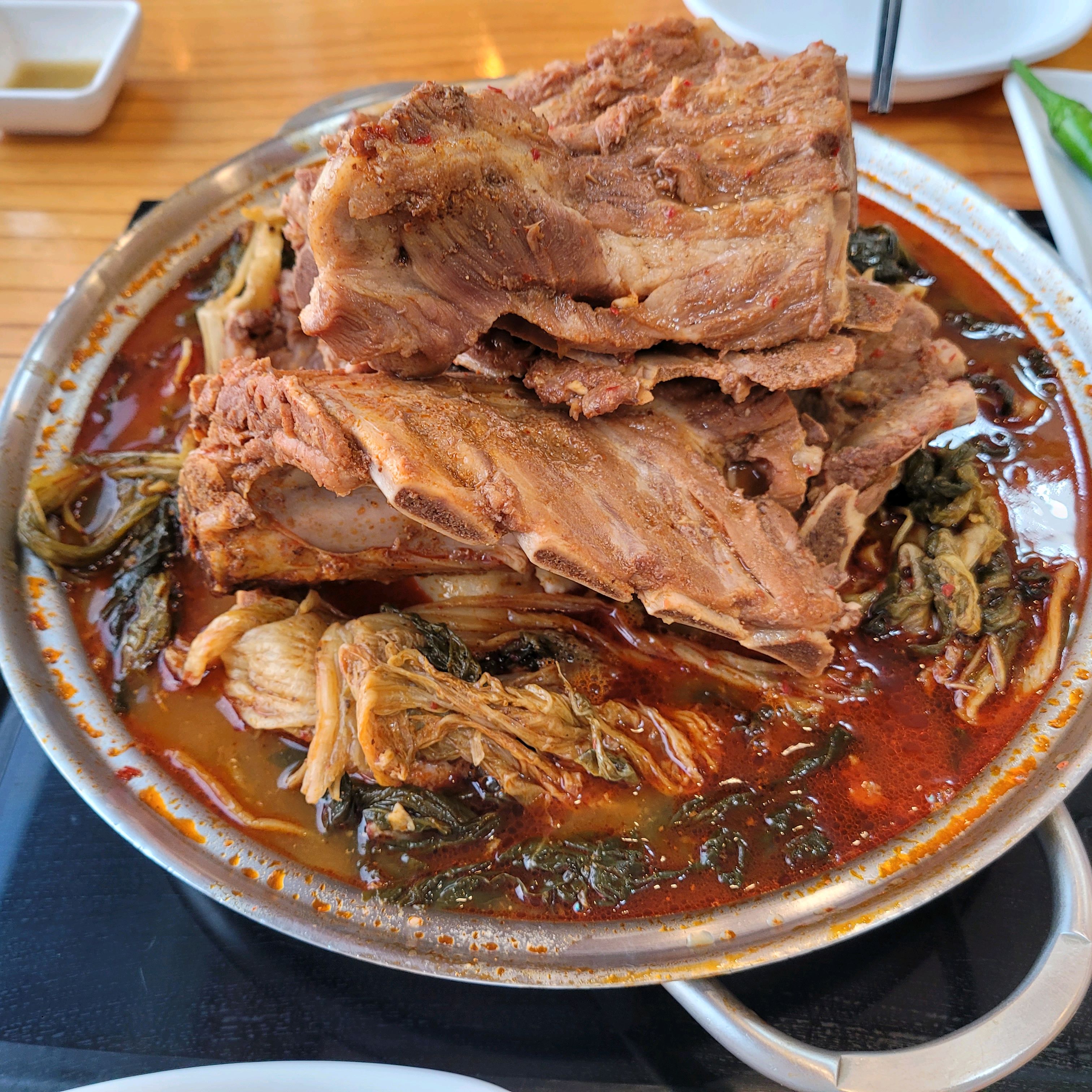 [춘천 맛집 원조뼈다귀감자탕본점] 직접 가본 로컬 리뷰
