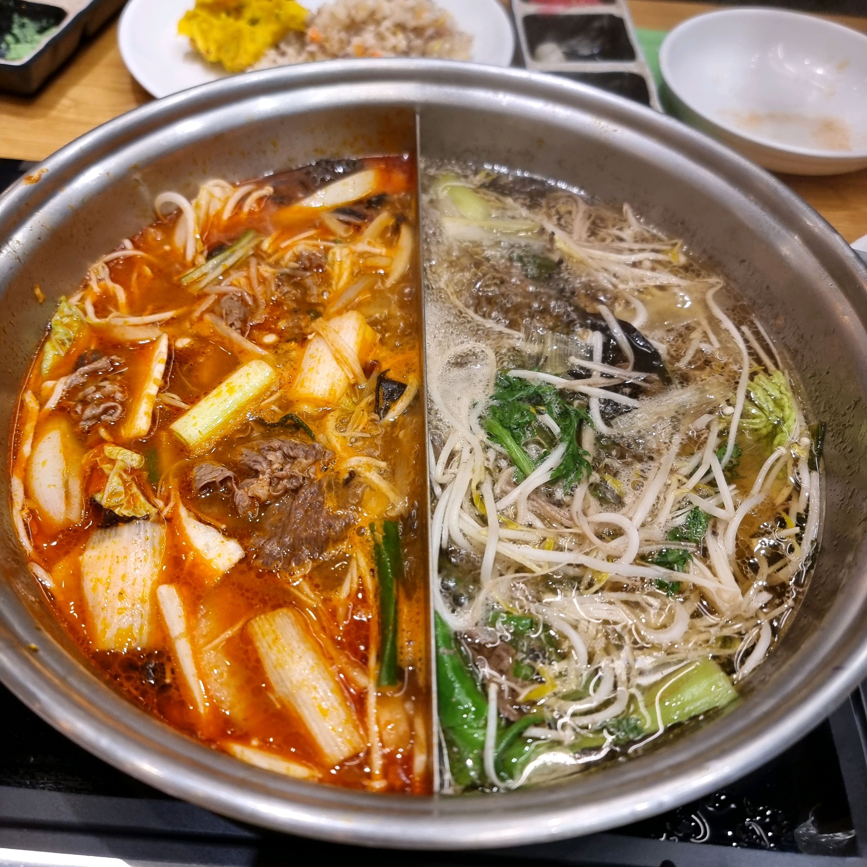샤브샤브 육수도 너무 맛있네요 - 김해 장유 맛집 샤브20 김해장유점