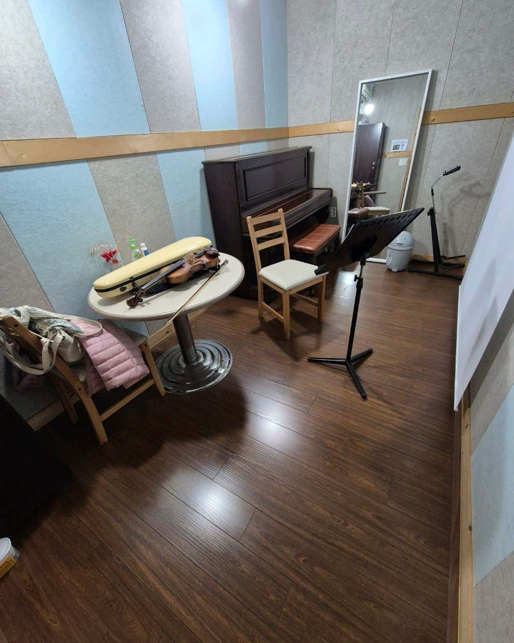 2번째 스튜디오 사진