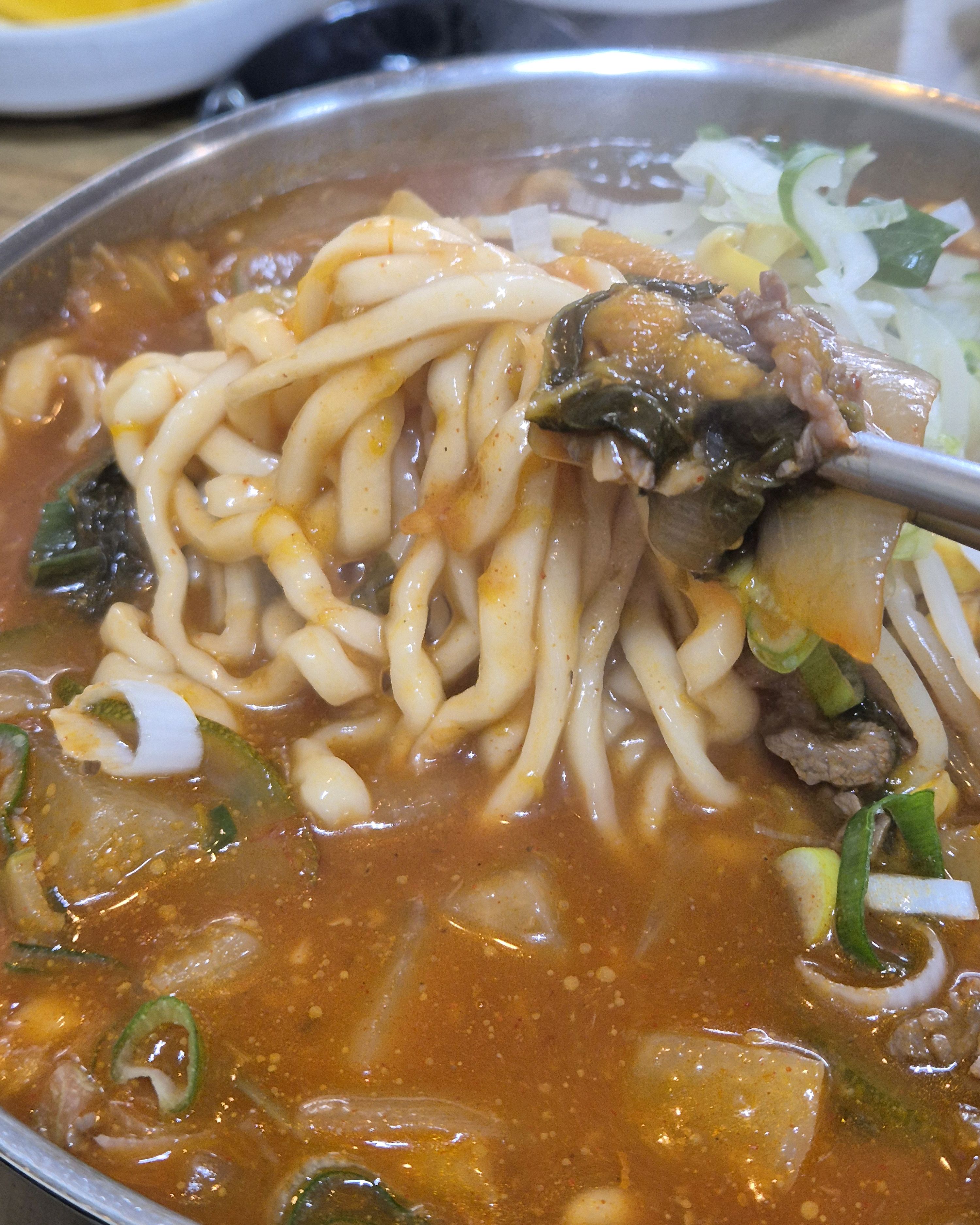  가능역 맛집 무해정생국수칼국수