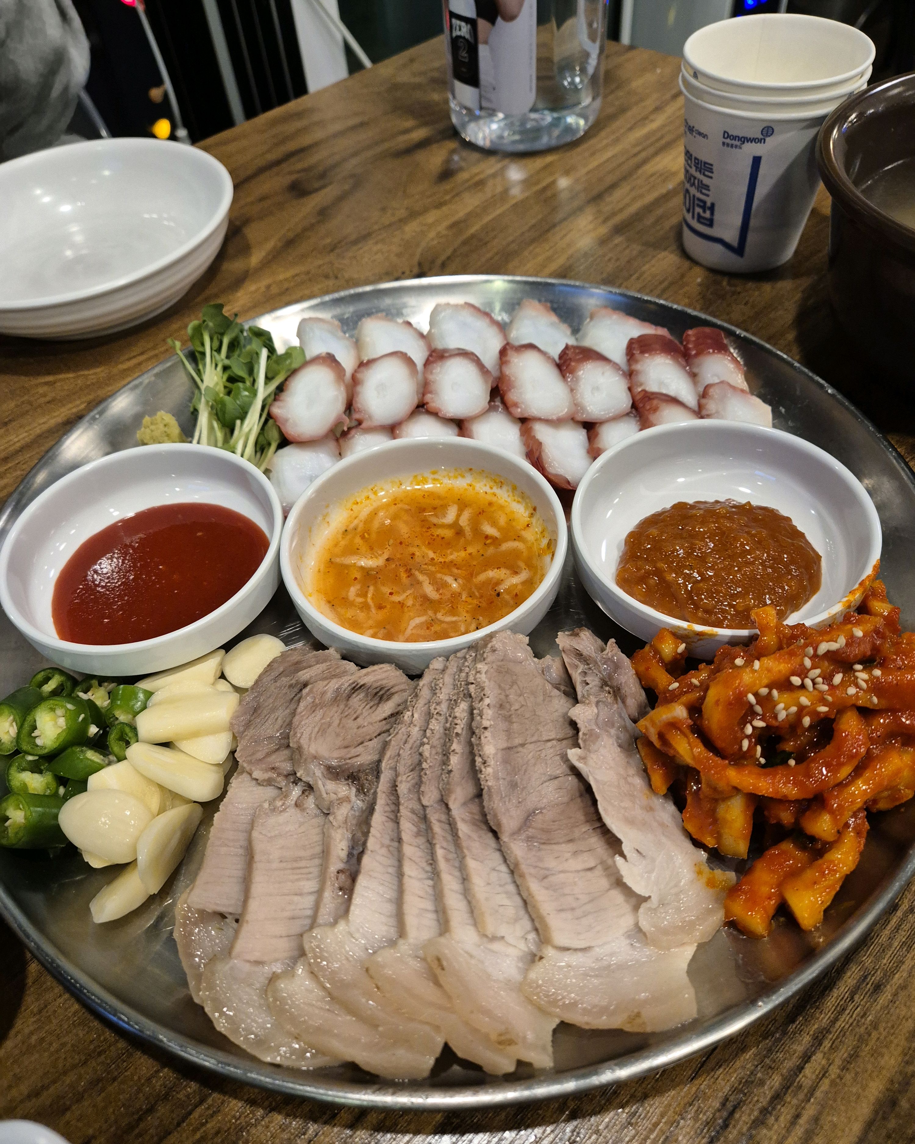 독립문역 꼬막무침 전문점 인왕산호랭이주막