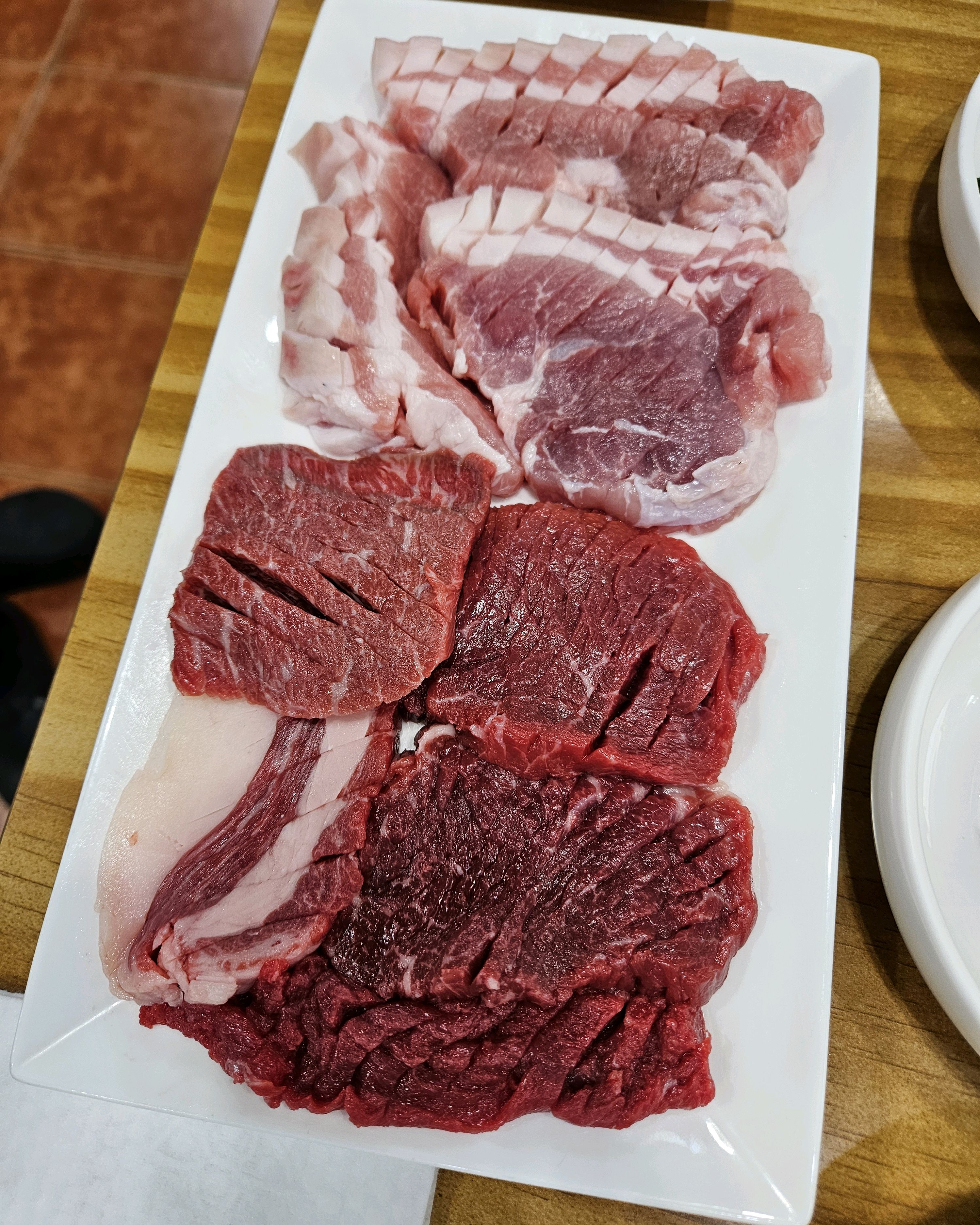  제주시 제주 소고기 식당 고우니 제주를담다