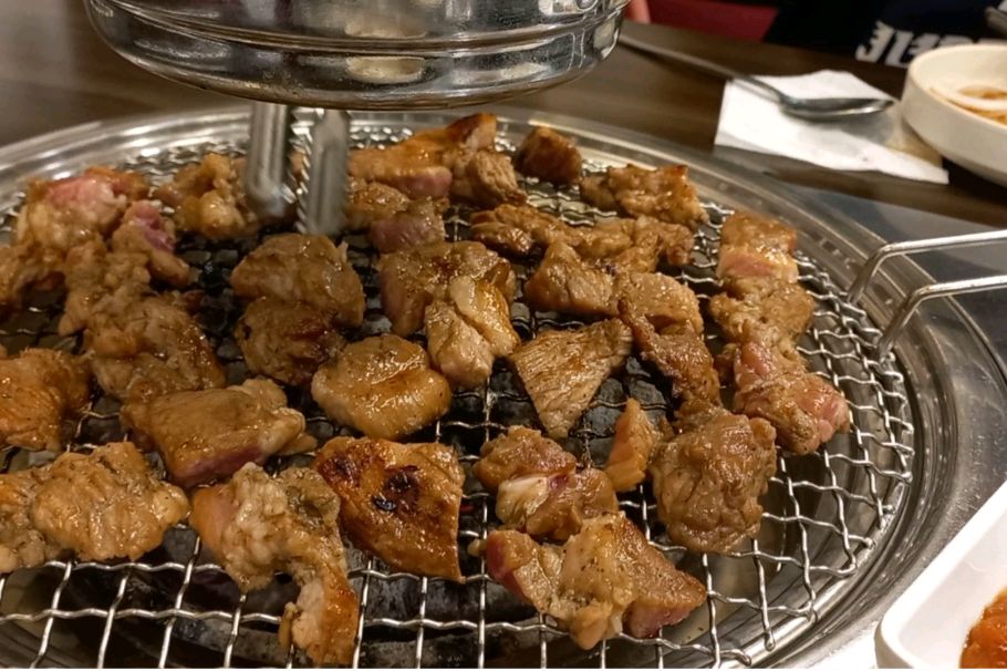  봉천역 갈비탕 전문점 용국이네숯불갈비
