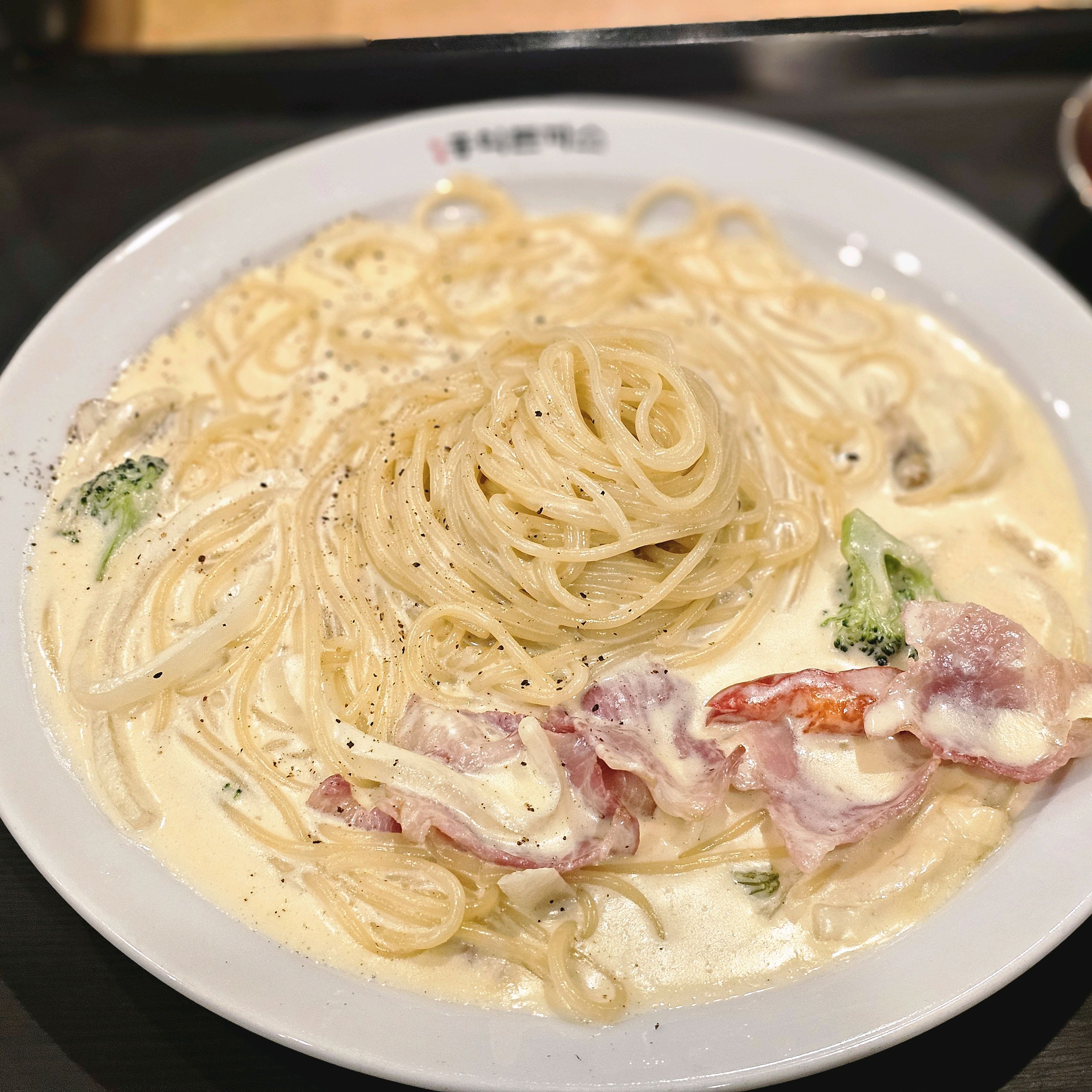 까르보나라 ~~딱 그 맛이에요^^ - 비산동 맛집 홍익돈까스 안양점