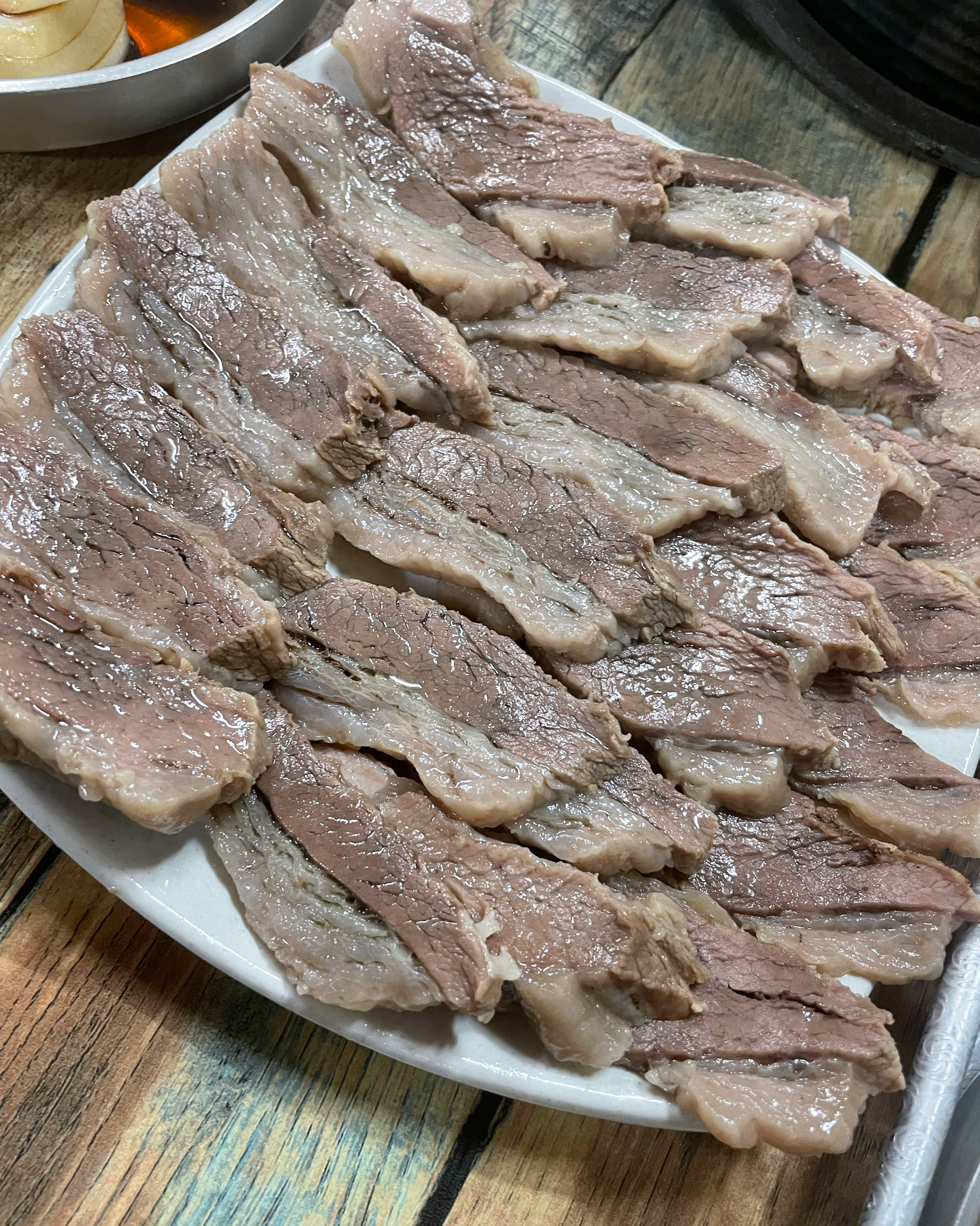 미친 수육 맛집입니다!! - 대구 맛집 시골돼지국밥