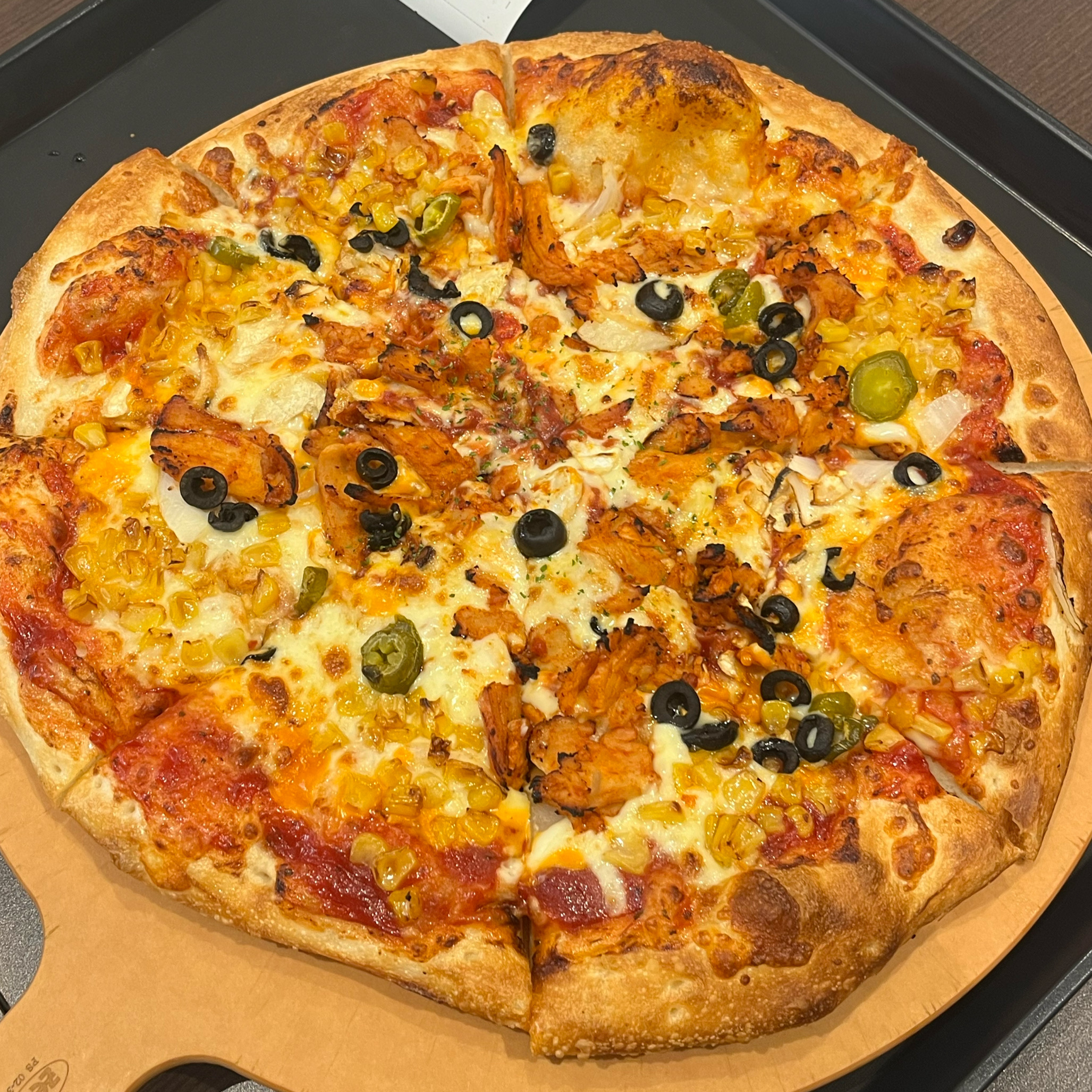 버팔로핫치킨 살짝 매콤한게 정말 맛있어요!!💕 - 칠곡3지구 맛집 피자몰 홈플러스 칠곡점