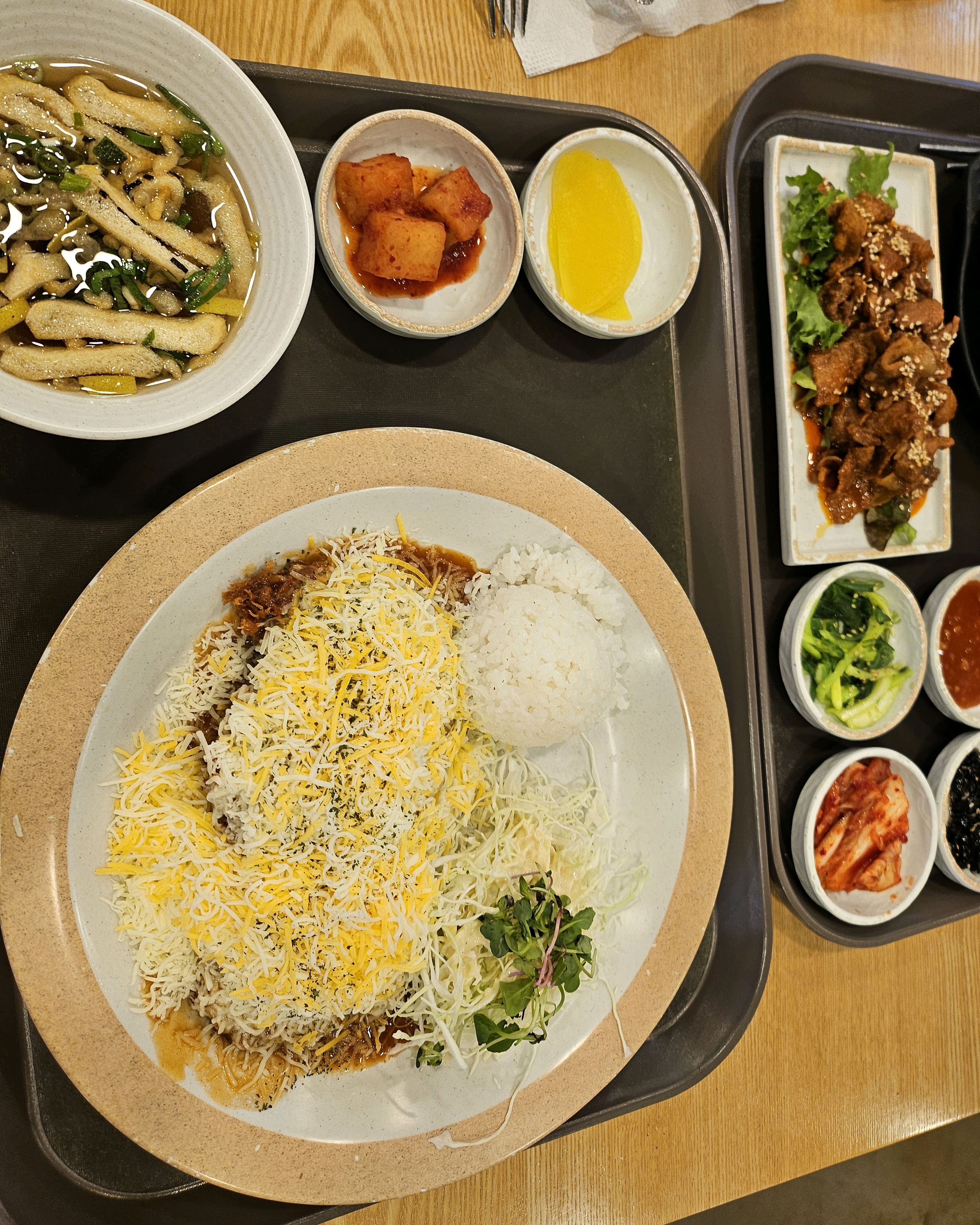  디지털미디어시티역 돼지고기 김치찌개 데일리키친
