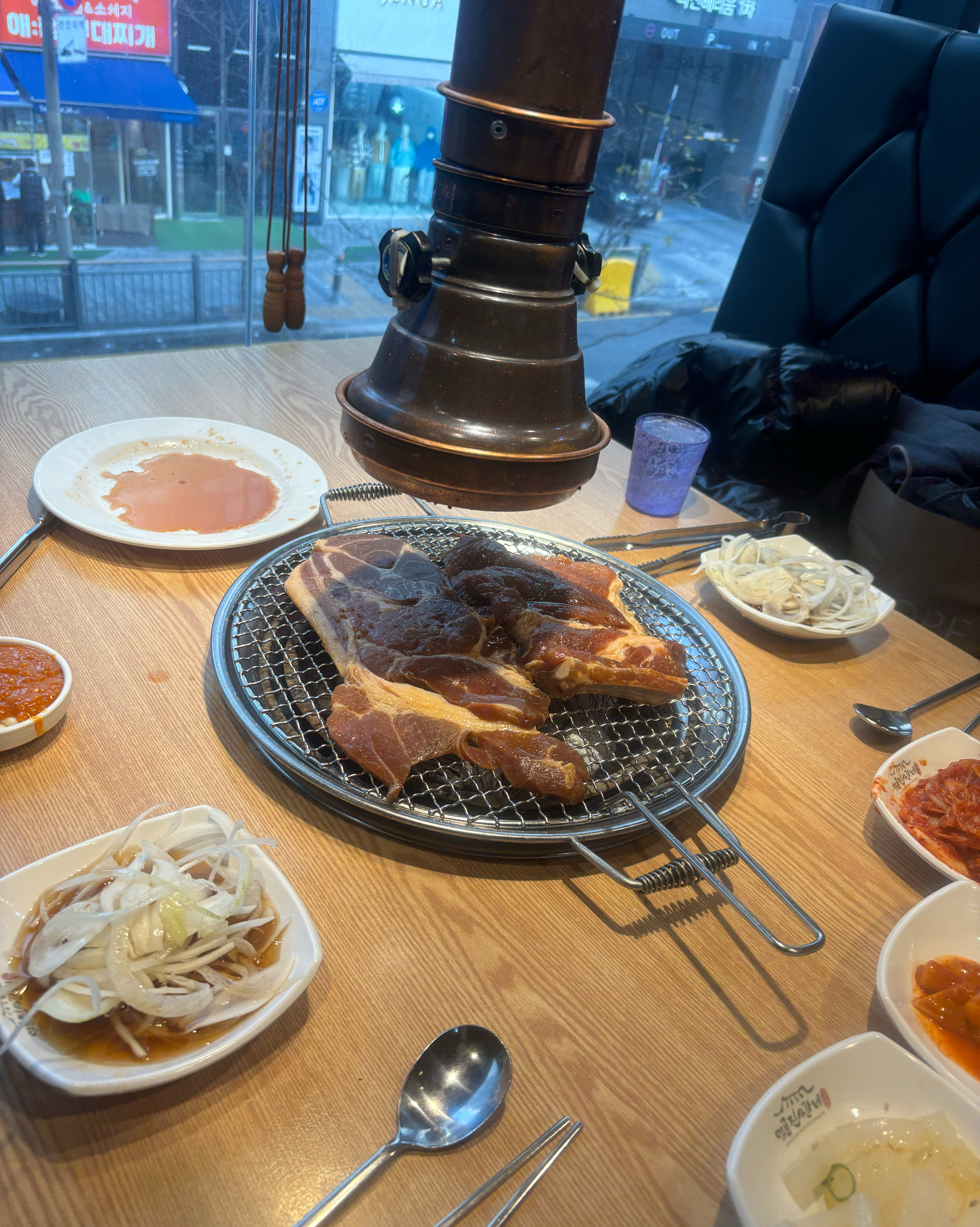 사장님께서도 너무 친절하시구 매장도 넓고 청결해서 좋았어요! 이번이 두번째 방문이었는데 항