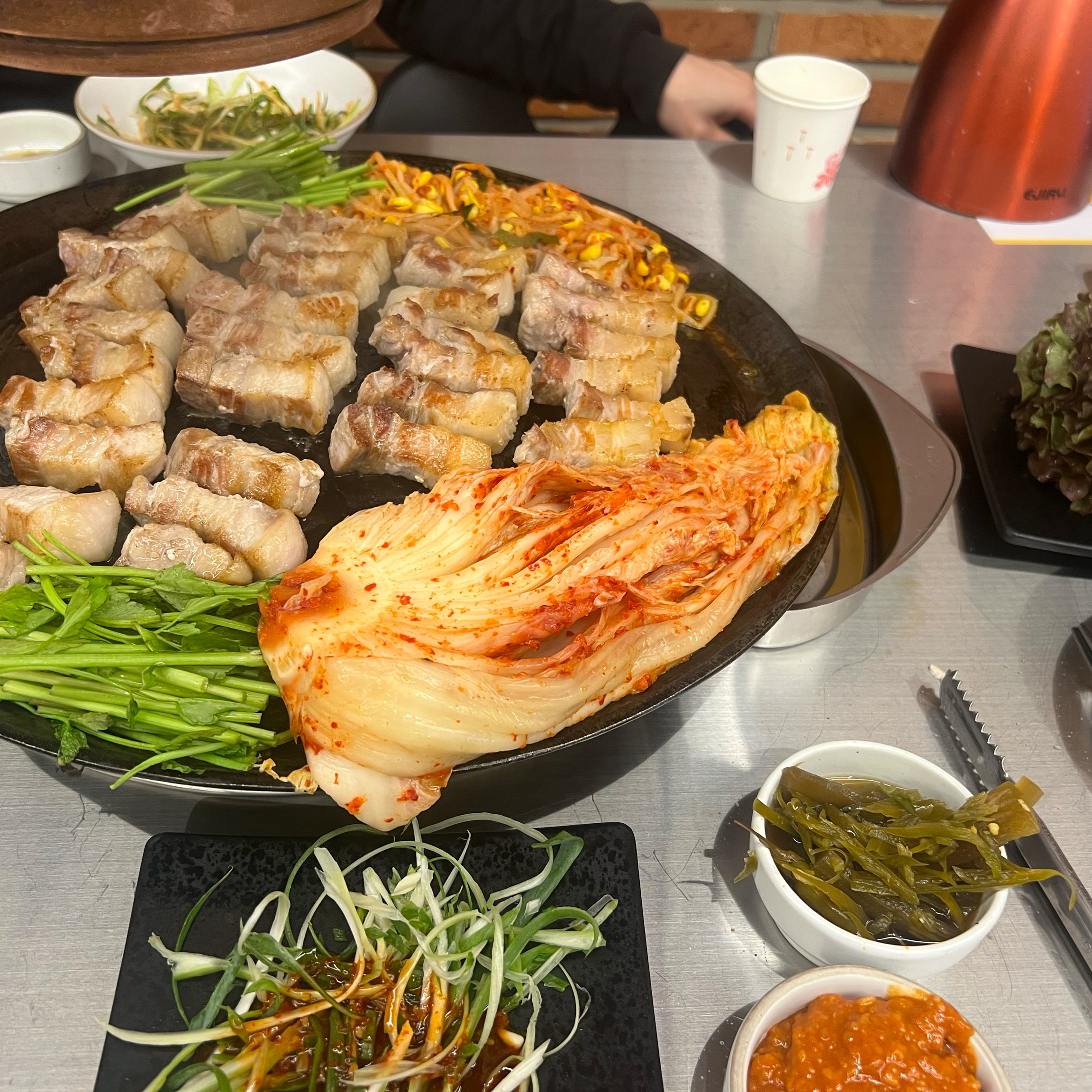 [천안 맛집 할매솥뚜껑삼겹살 천안불당점] 직접 가본 로컬 리뷰