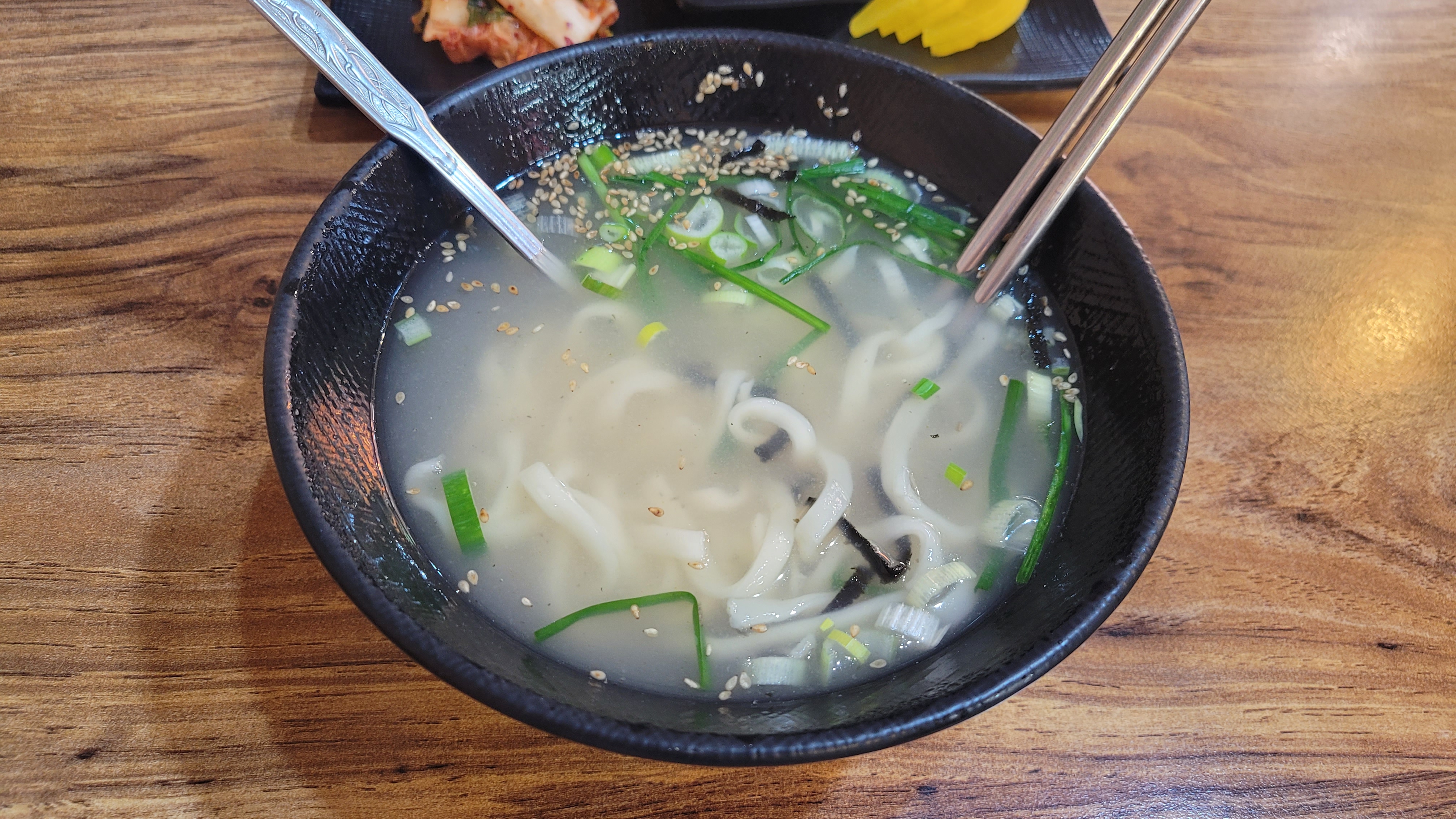 [부산역 맛집 얼큰이손칼국수] 직접 가본 로컬 리뷰