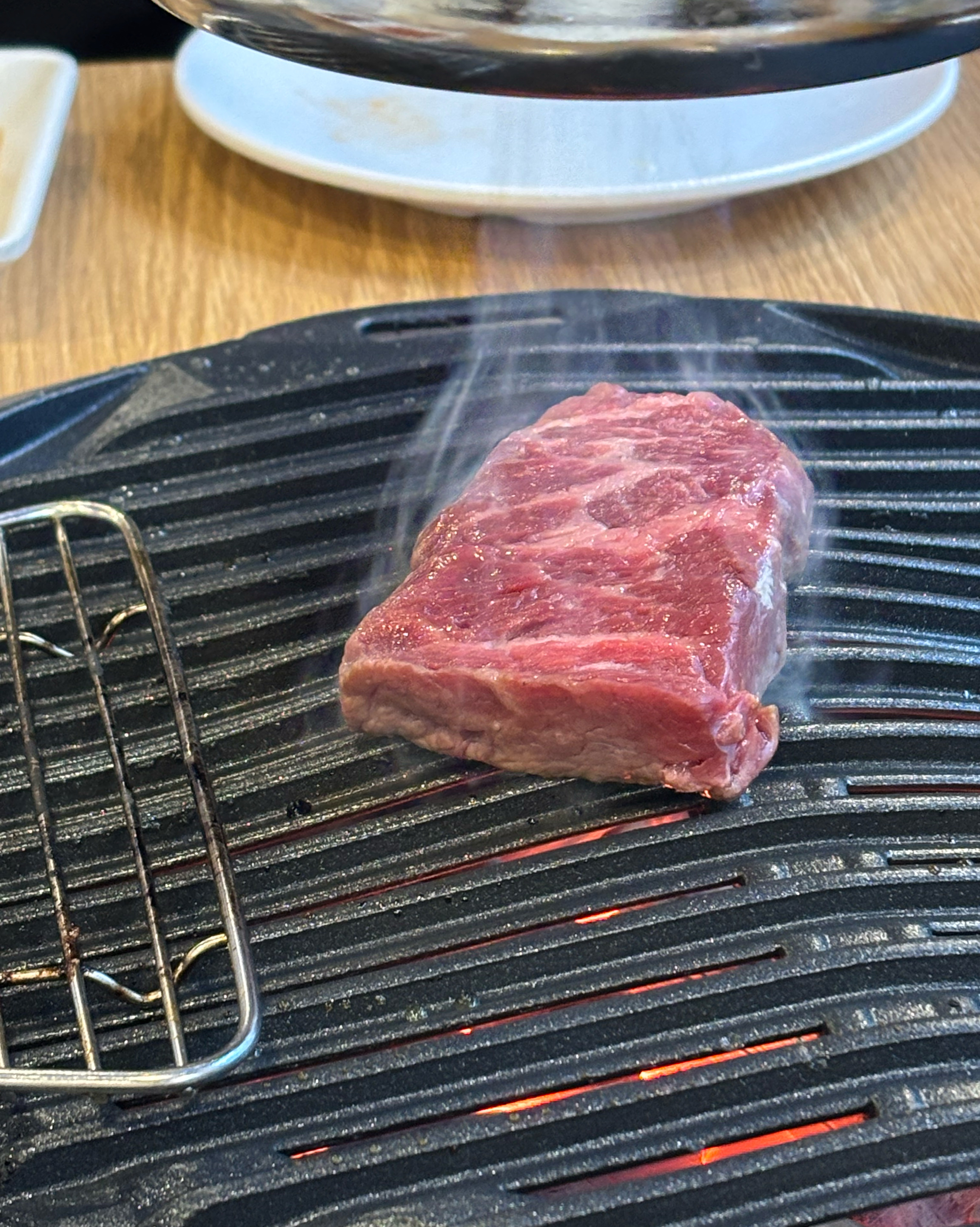 살치살 치마살 먹고싶어서 왔는데 월남쌈도 먹을 수 있고 라면도 종류별로 있어서 너무 좋아요