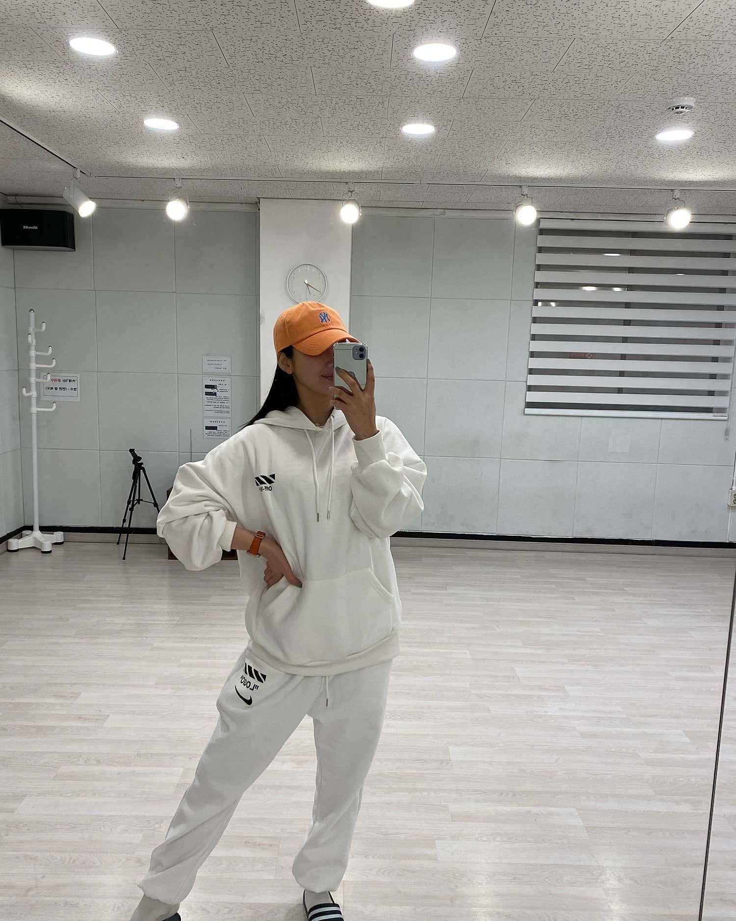 2번째 스튜디오 사진