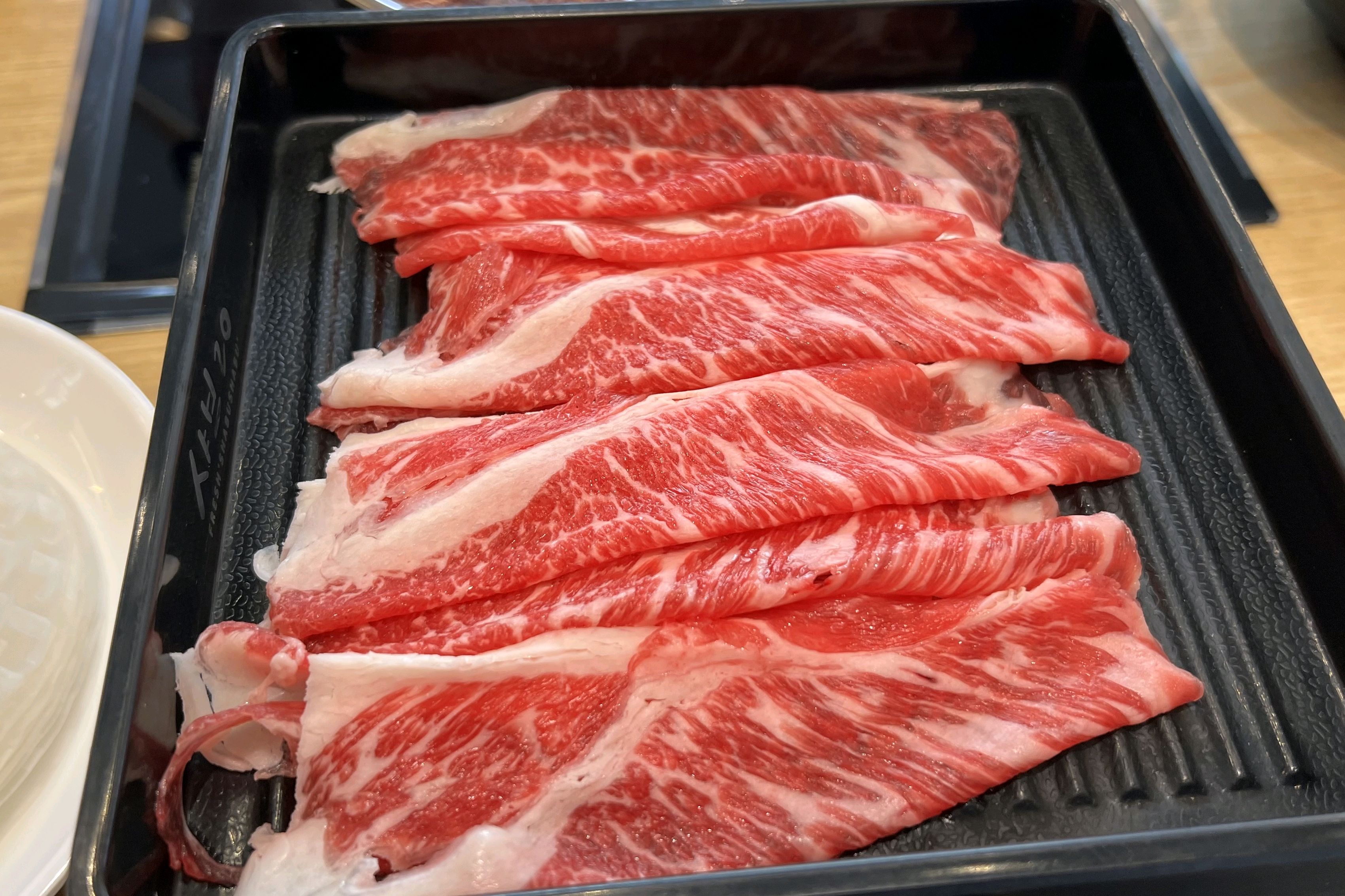 무한리필 샤브샤브 배터지게 먹고왓네요 육수는 가쓰오부시랑훠궈먹었어요 훠궈는 추가금액이있어