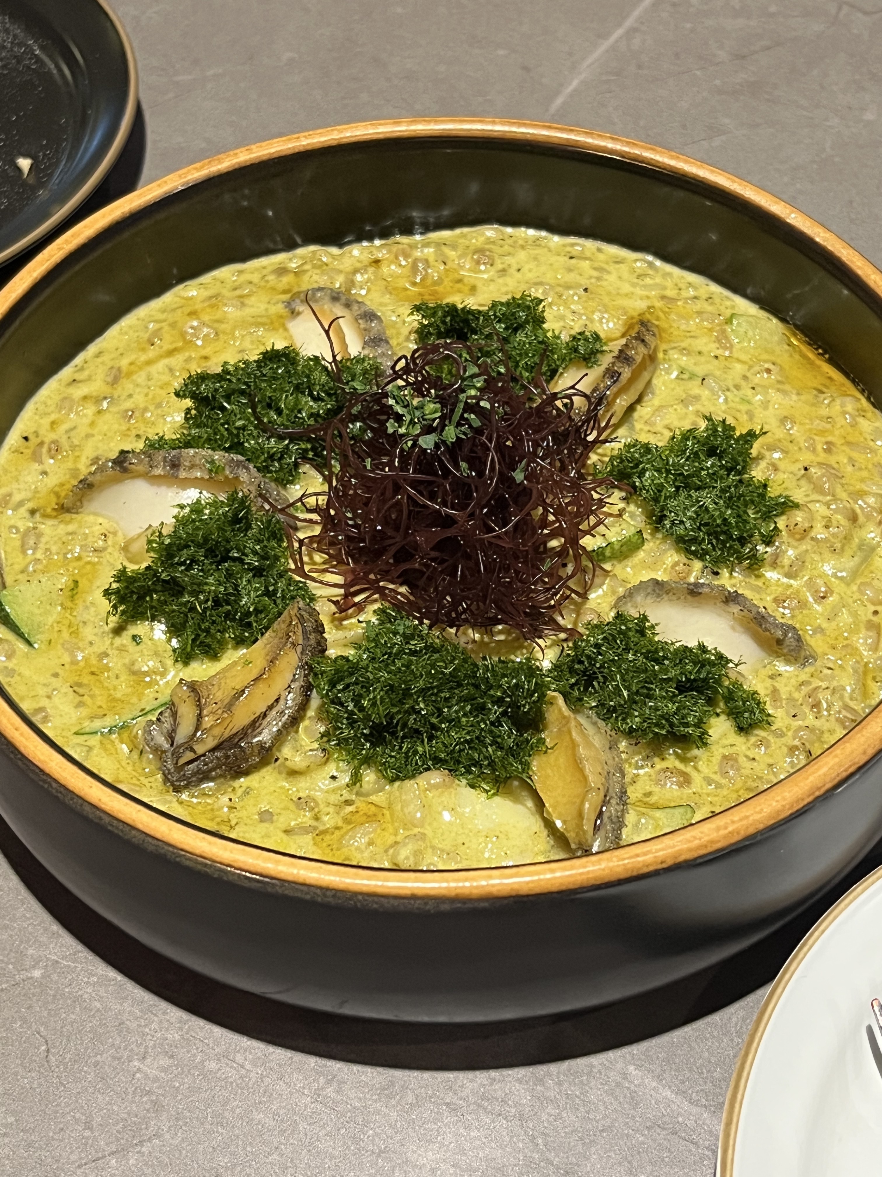 
대흥역식당 정각