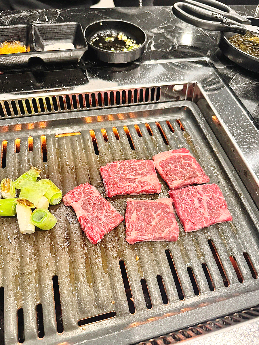 [천안 맛집 육집사 천안신불당본점] 직접 가본 로컬 리뷰