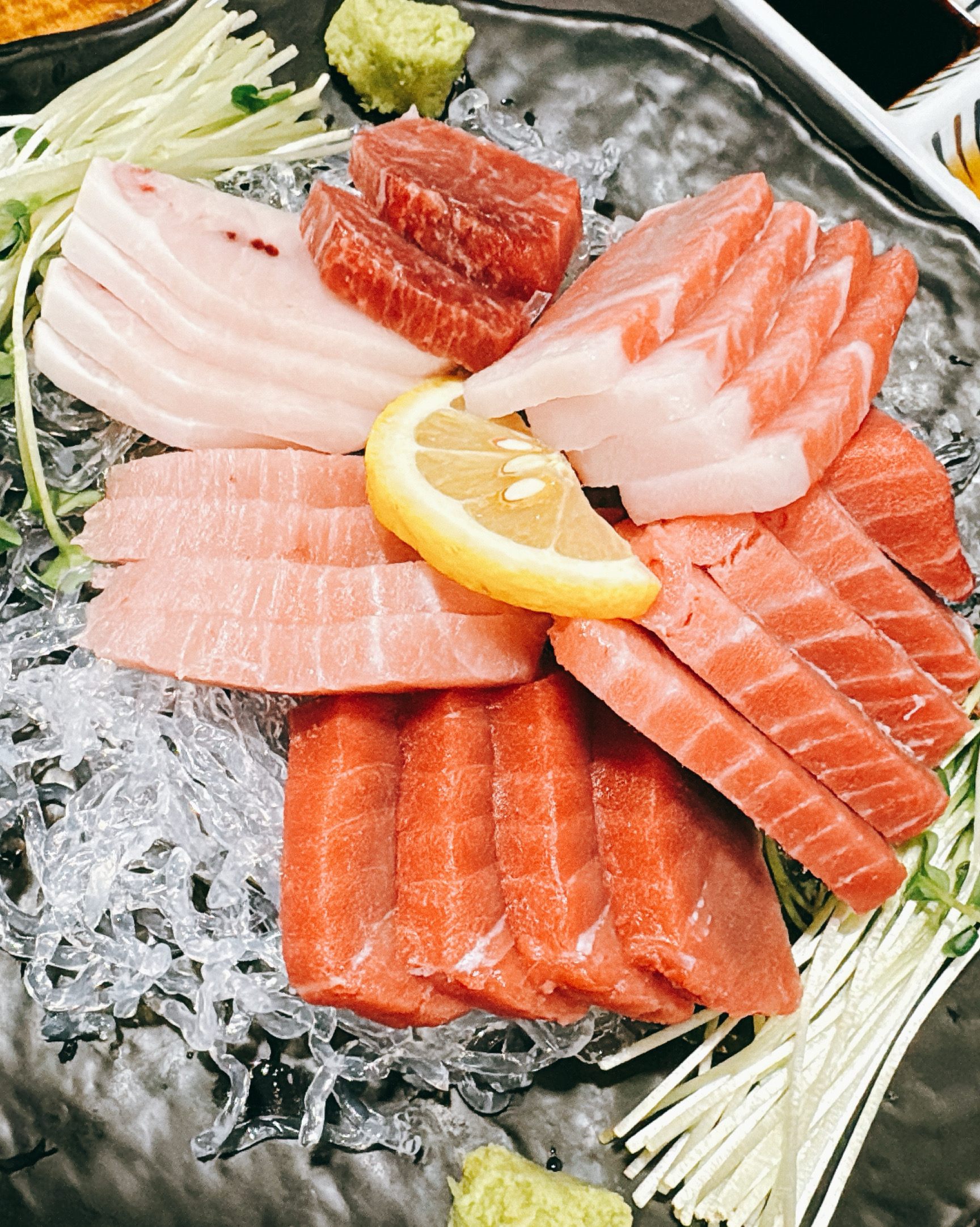 Majang Station Raw Rice Bon tuna